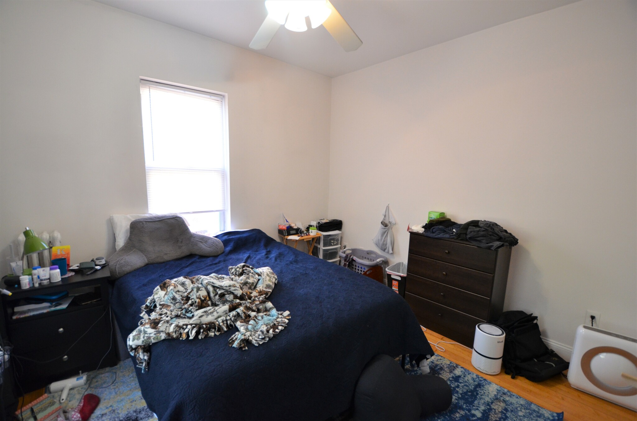 Rental image