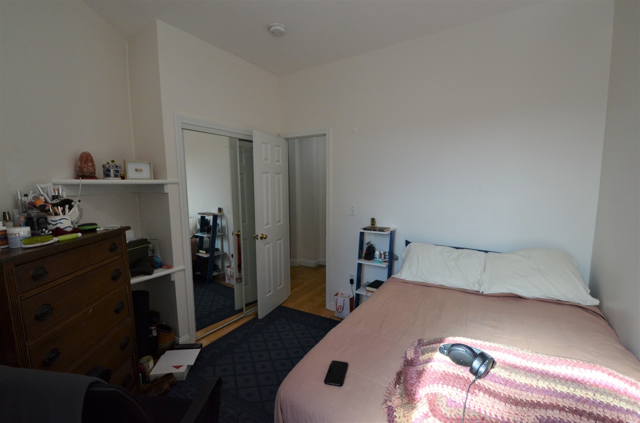 Rental image