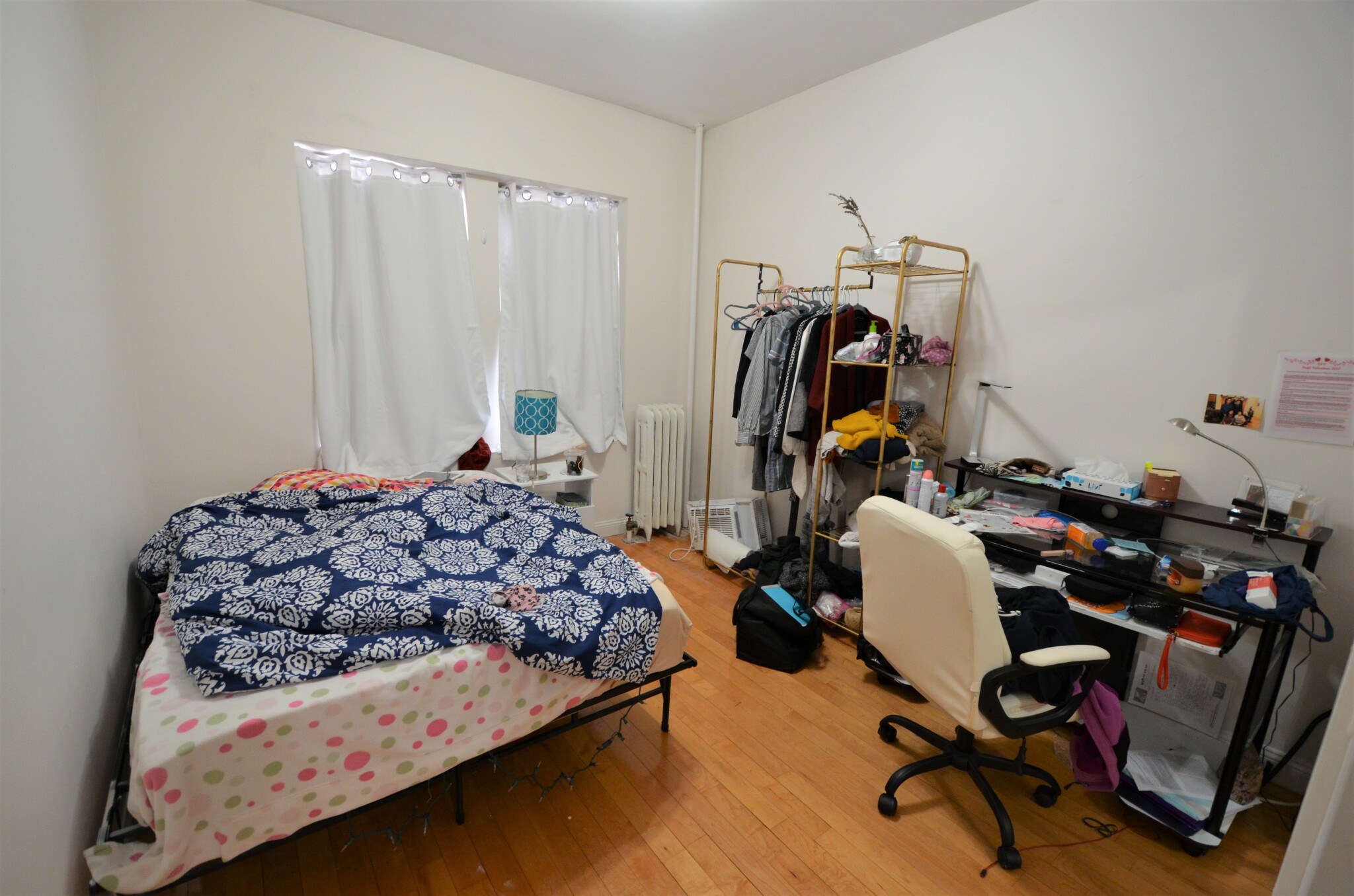 Rental image