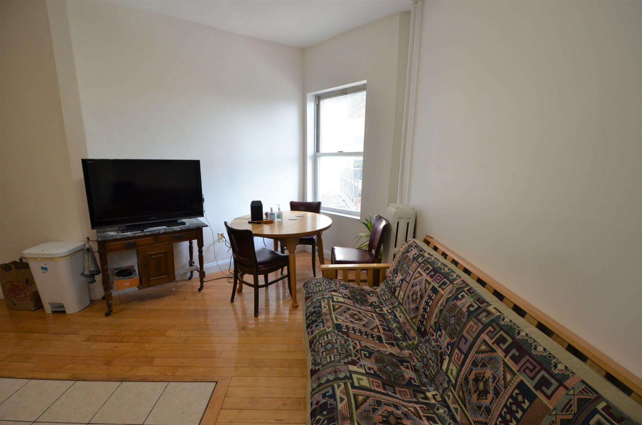 Rental image