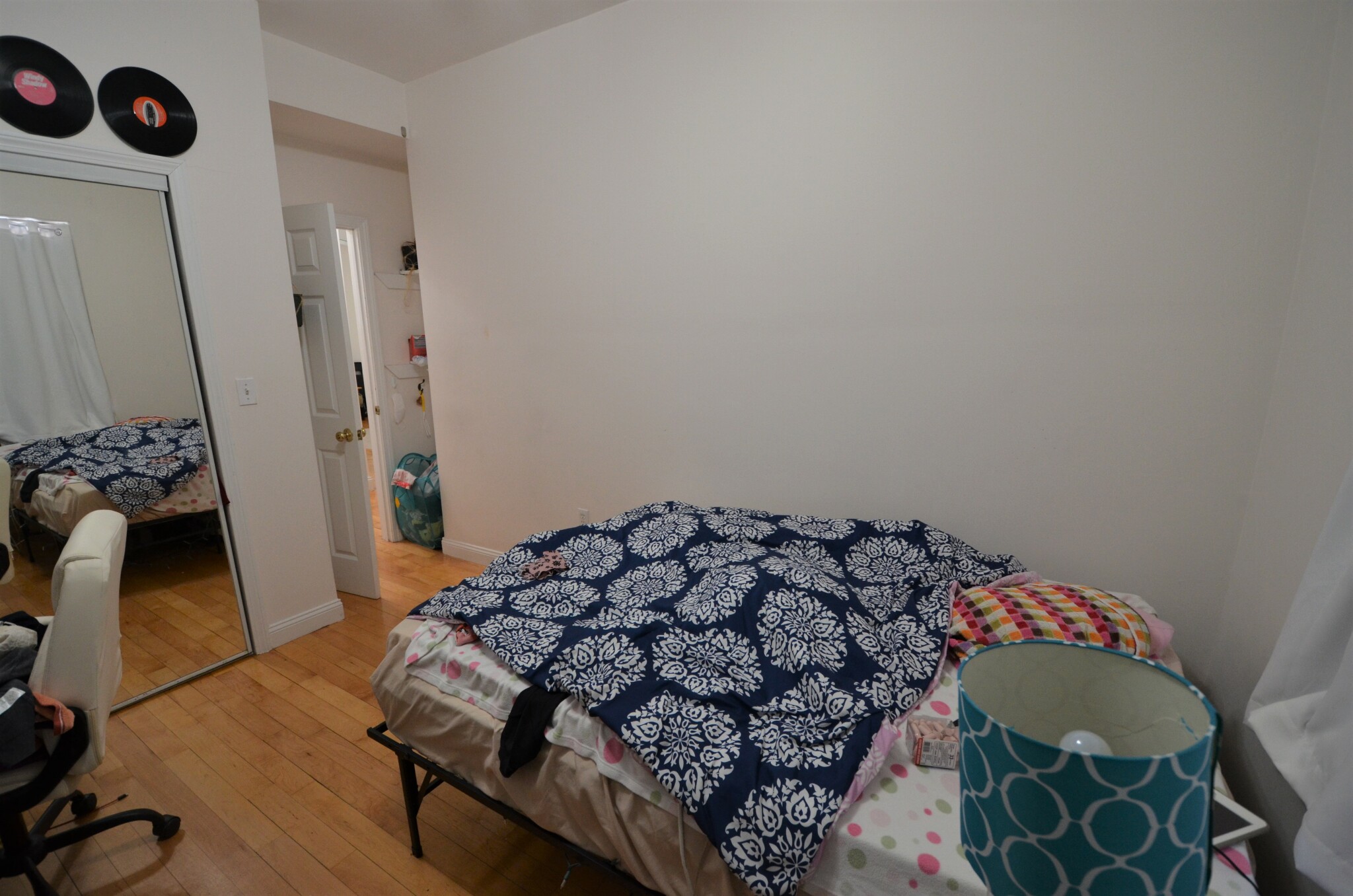 Rental image