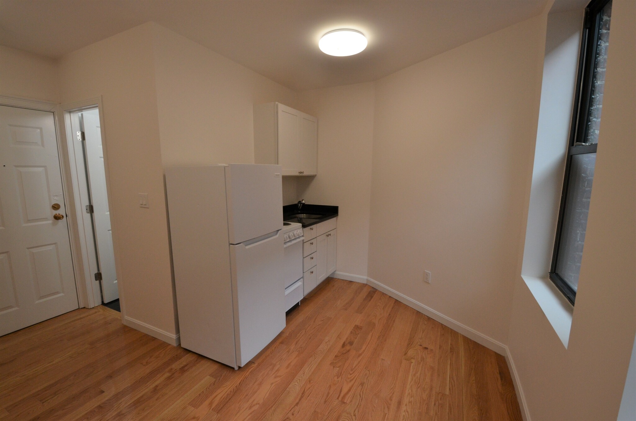 Rental image
