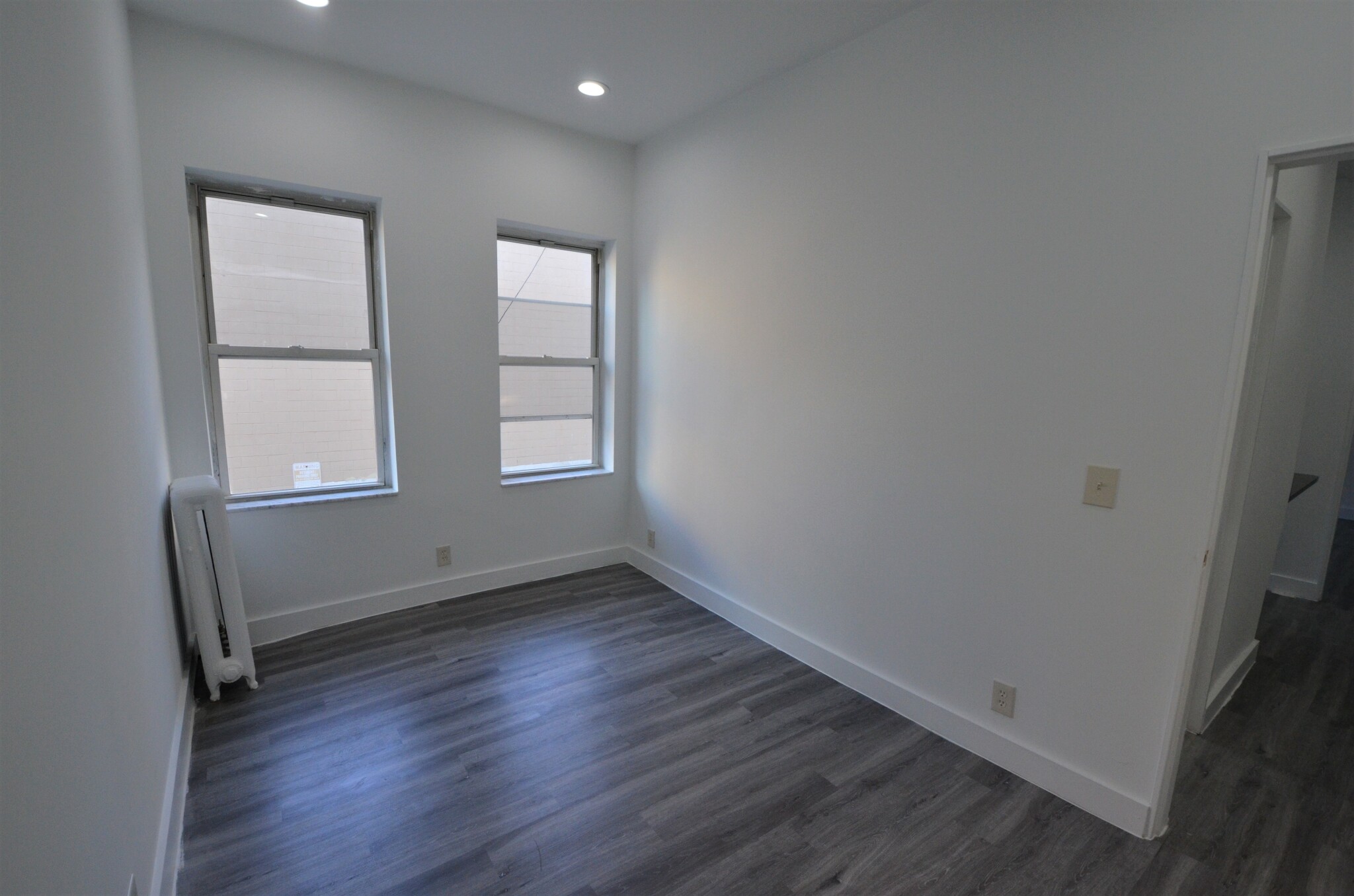 Rental image