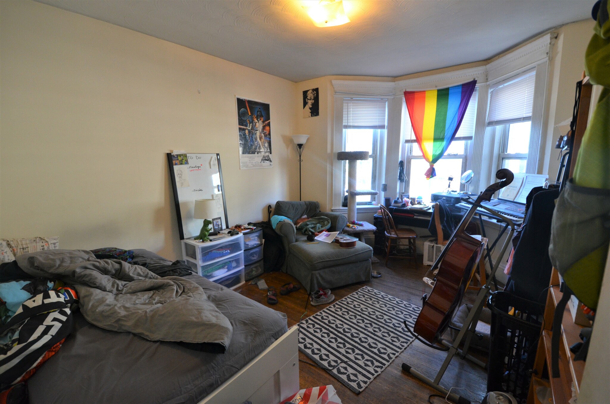 Rental image