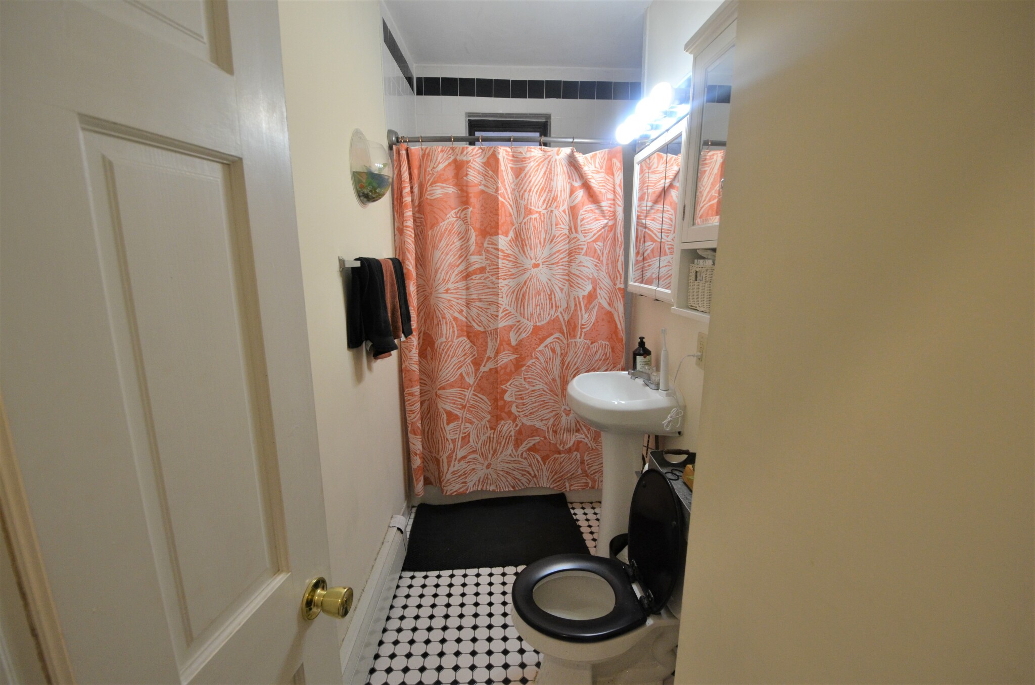 Rental image