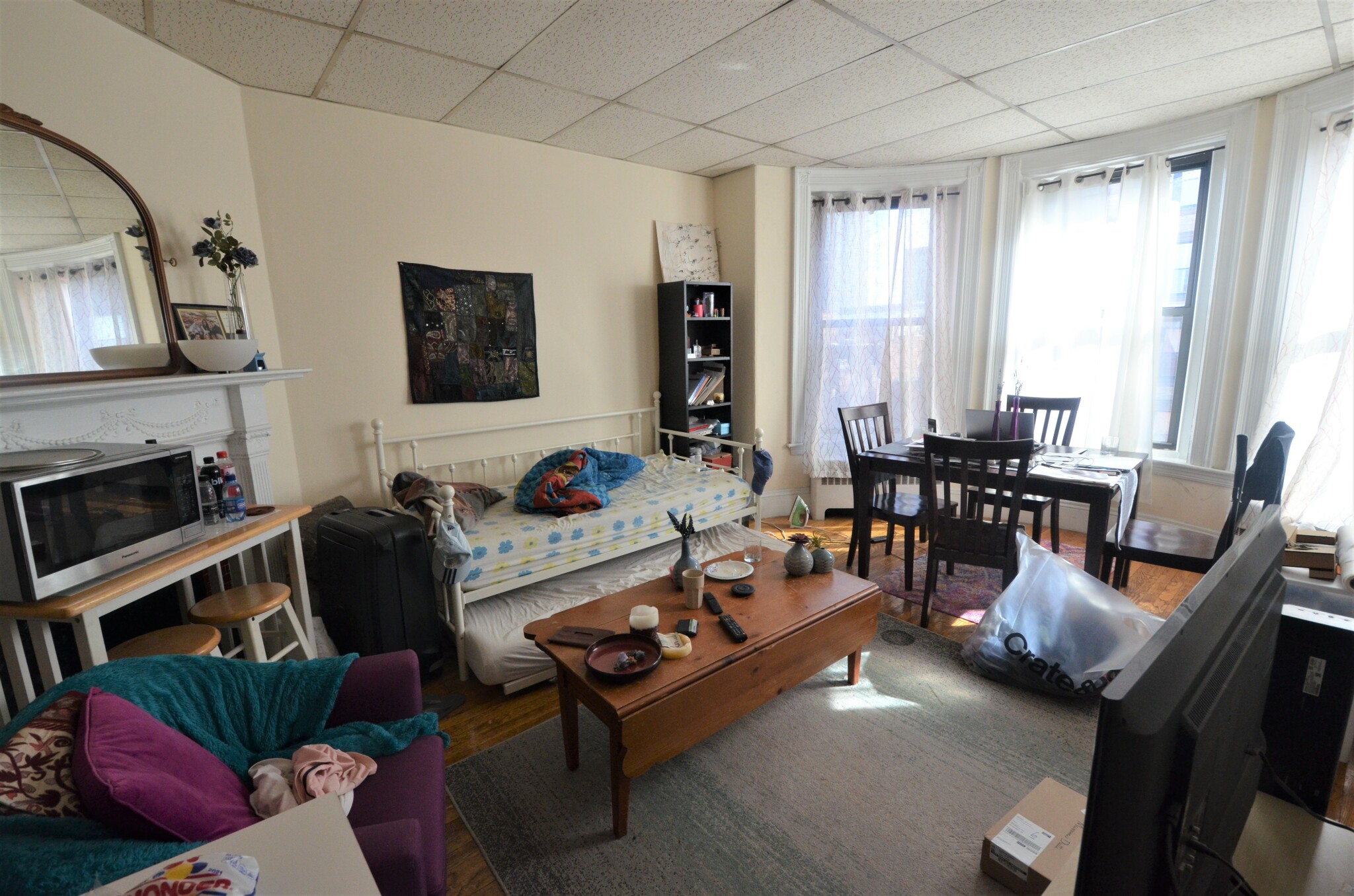 Rental image