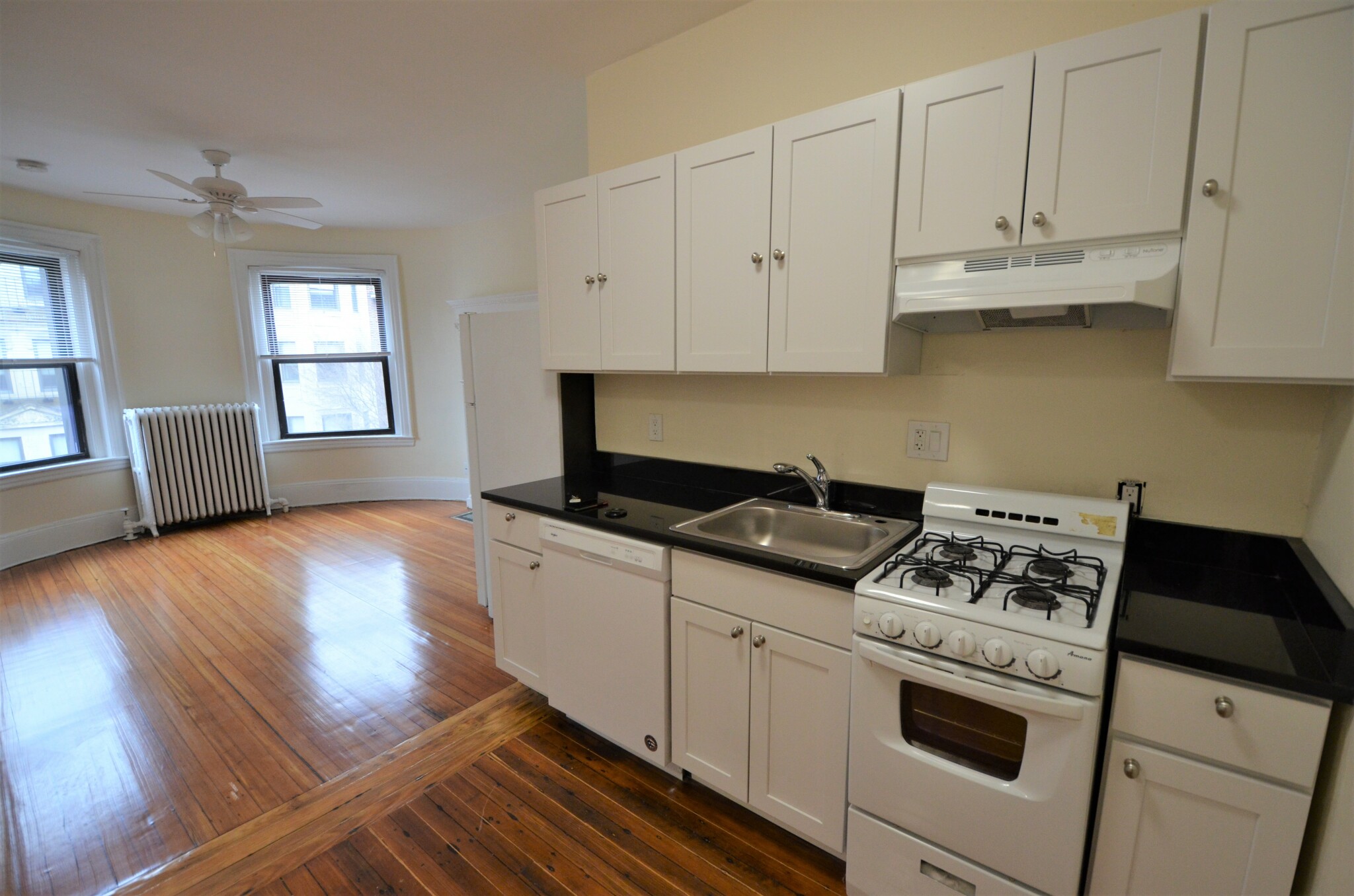 Rental image