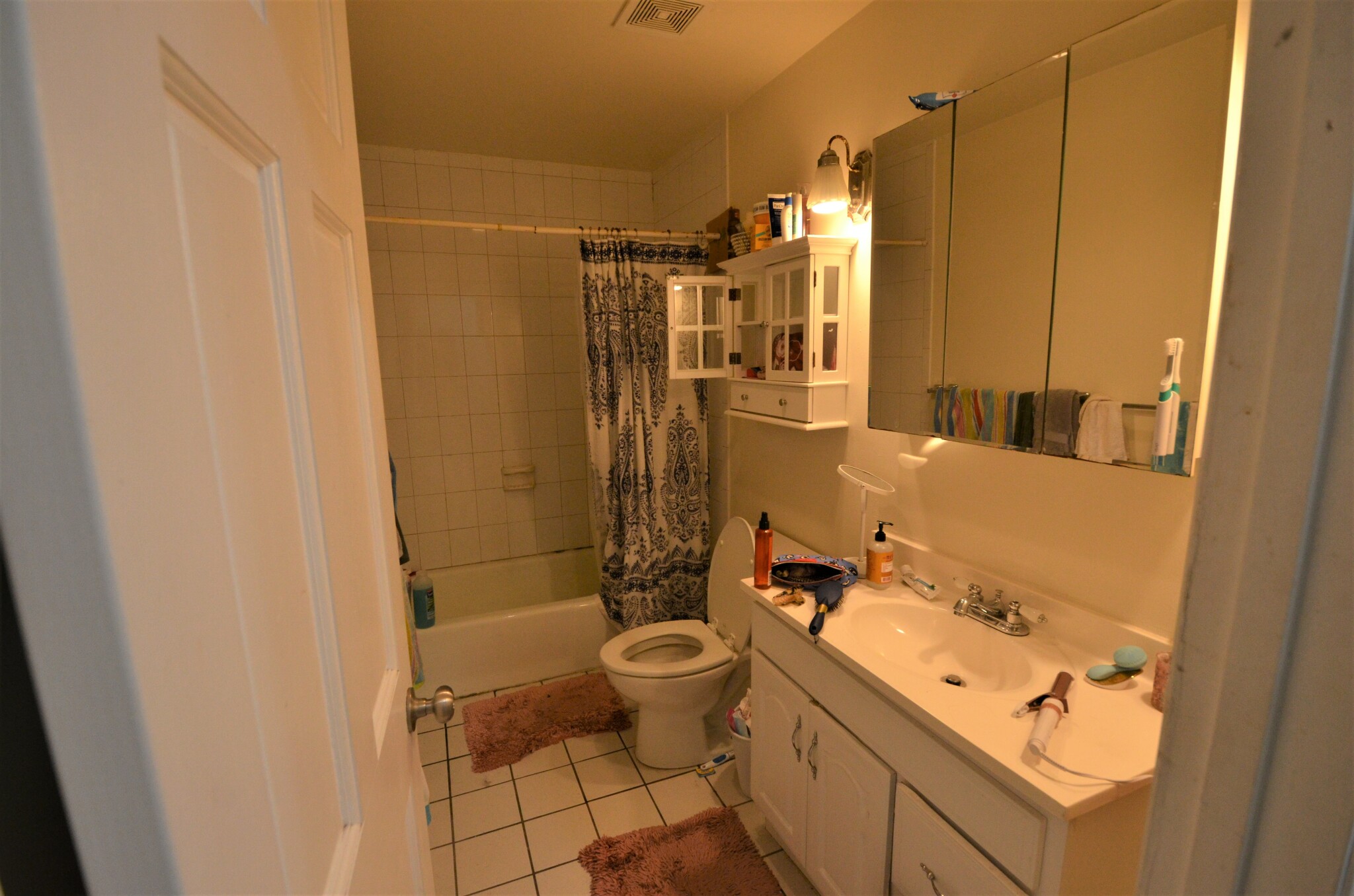 Rental image