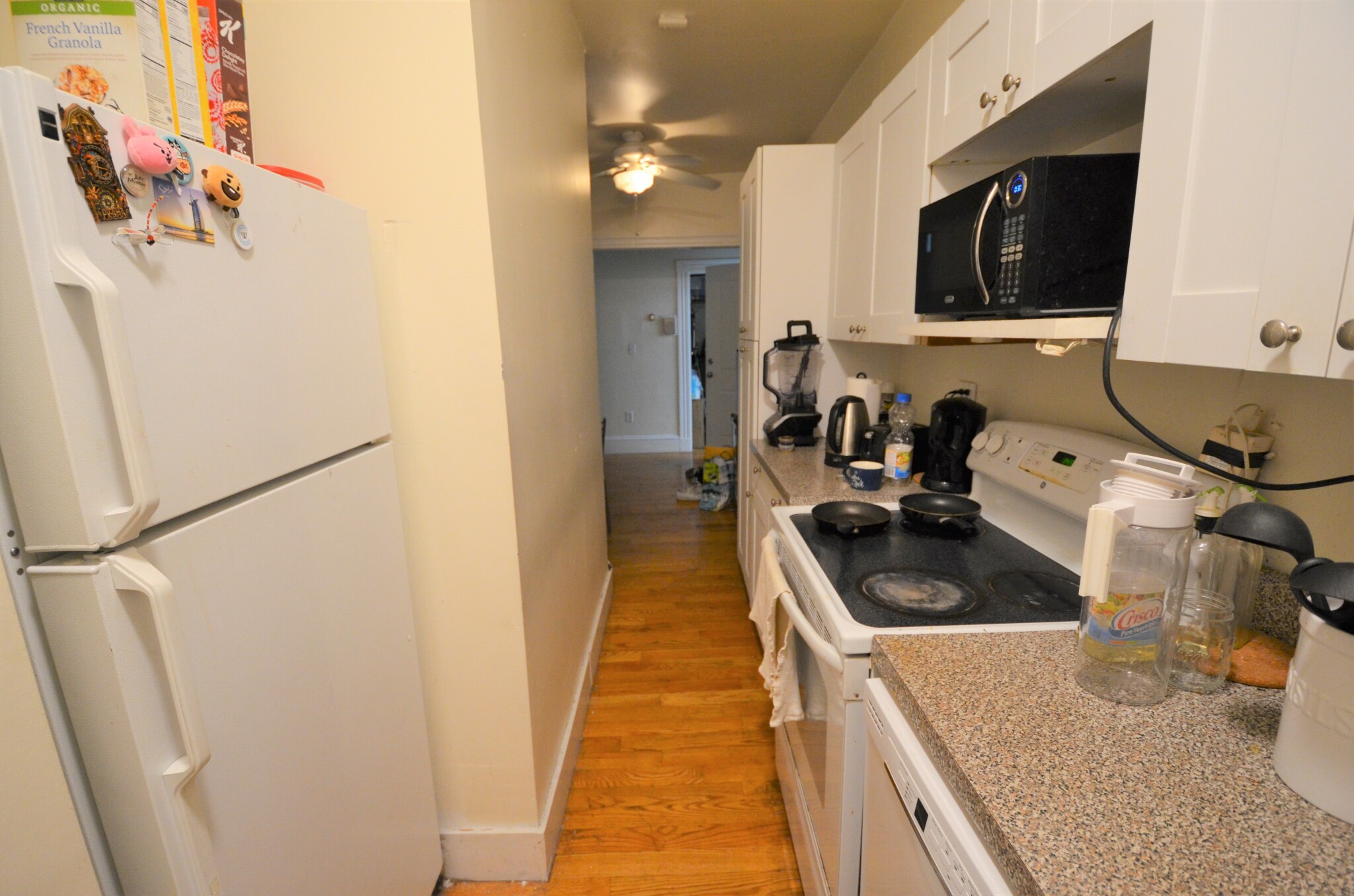 Listing featured image