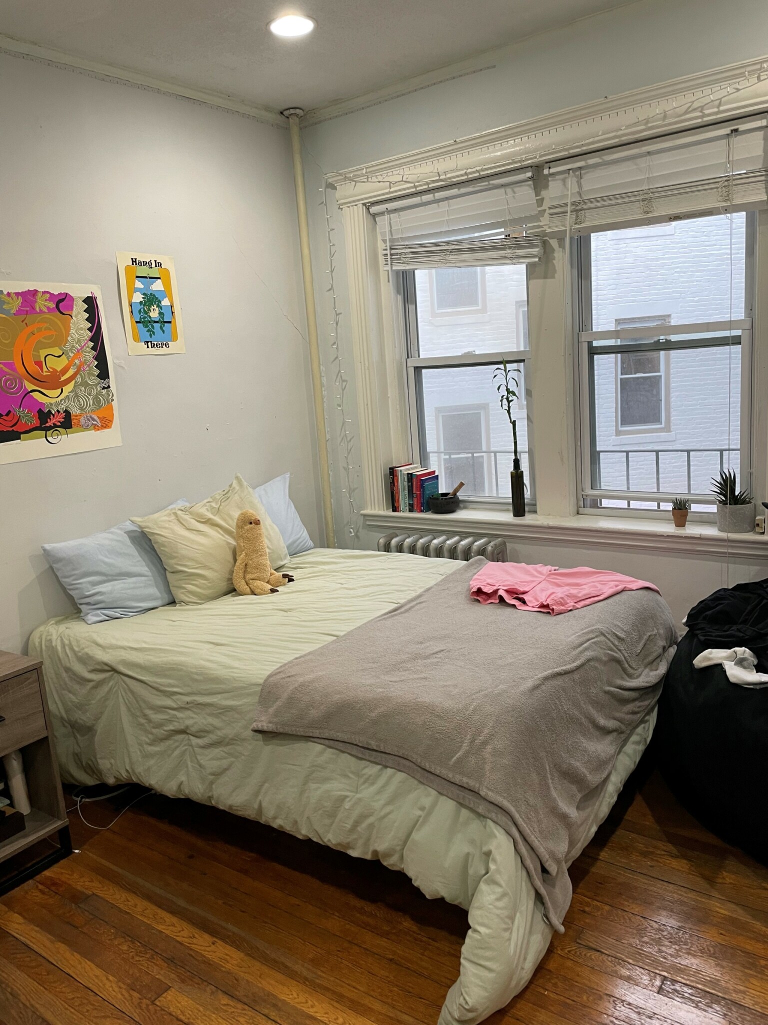 Rental image