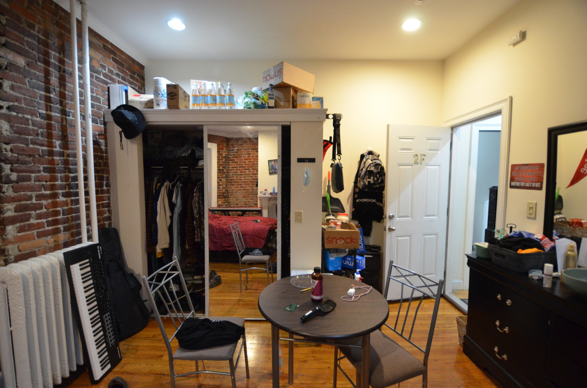 Rental image