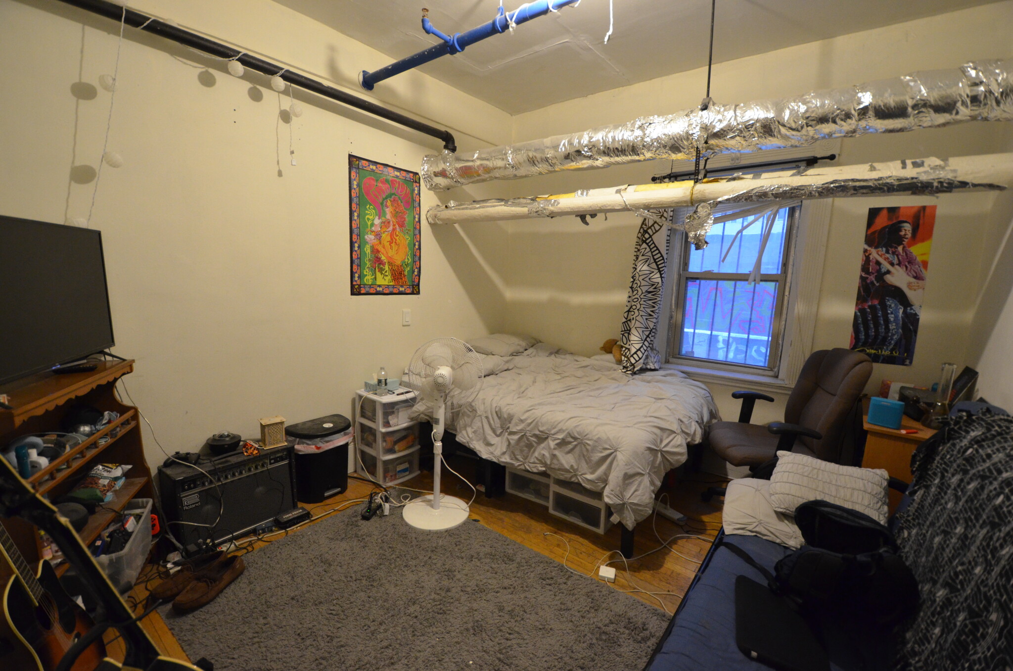 Rental image