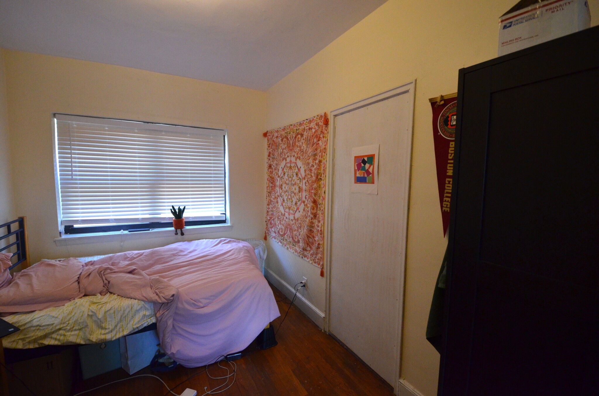 Rental image