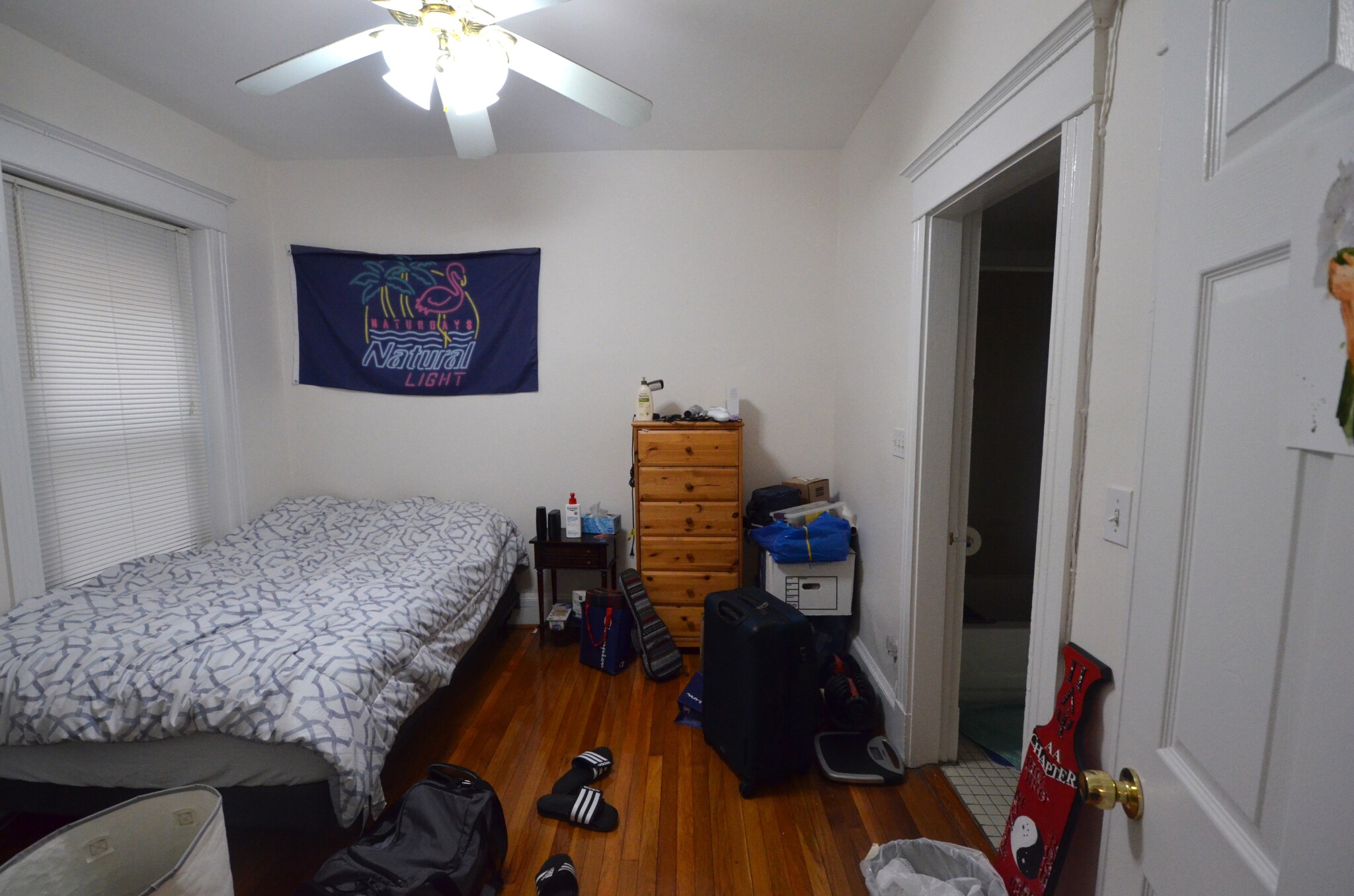 Rental image