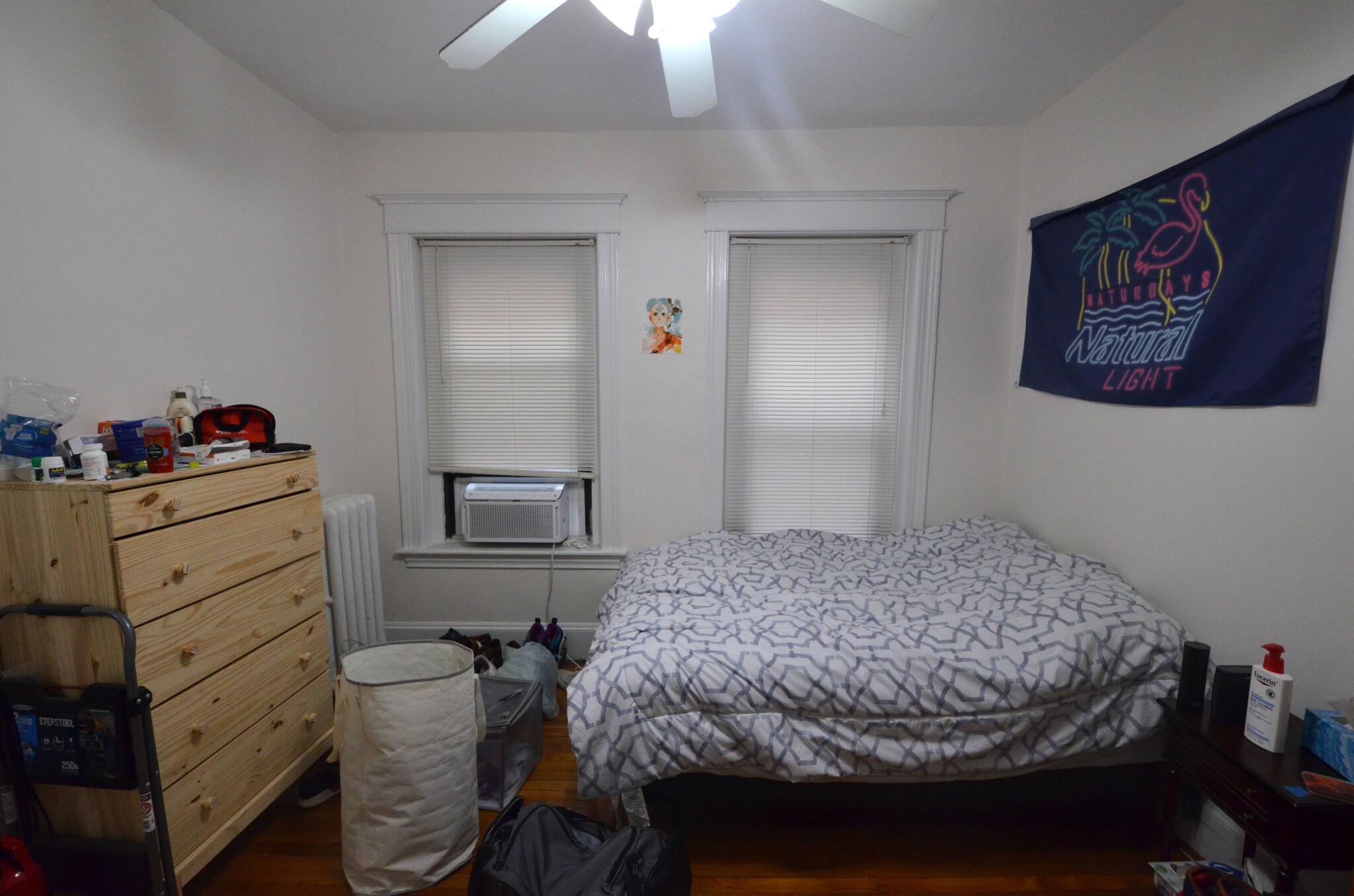 Rental image