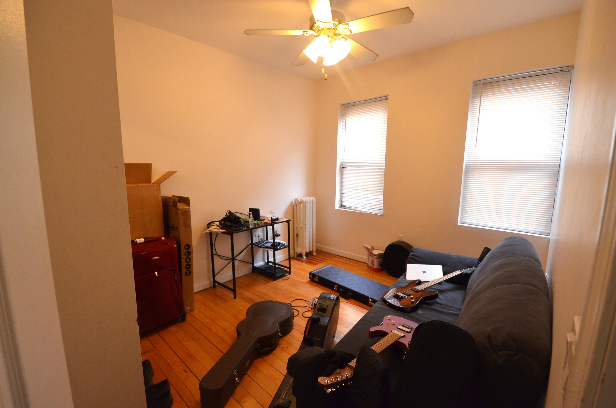 Rental image