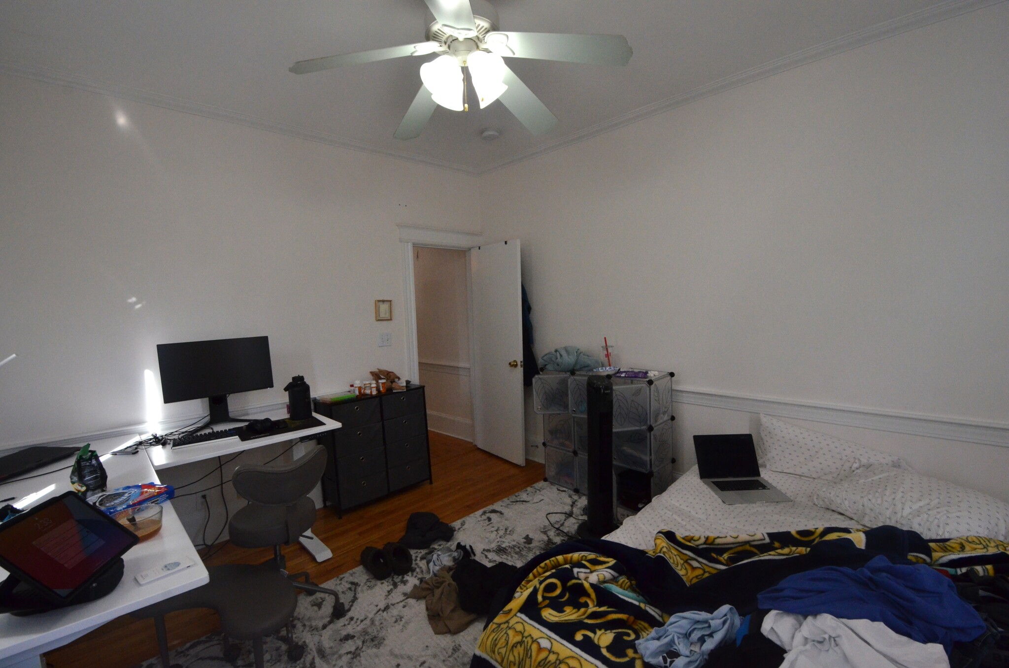 Rental image