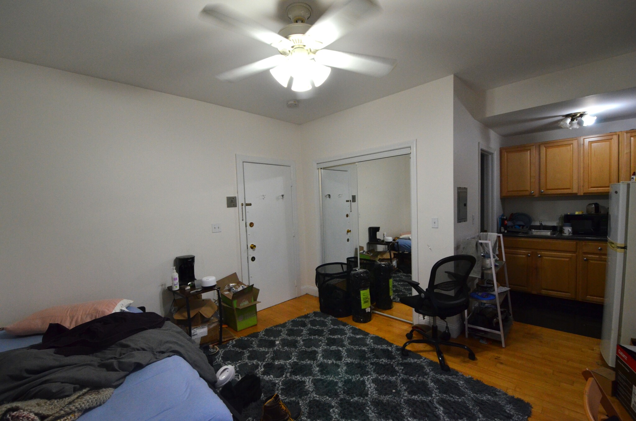 Rental image