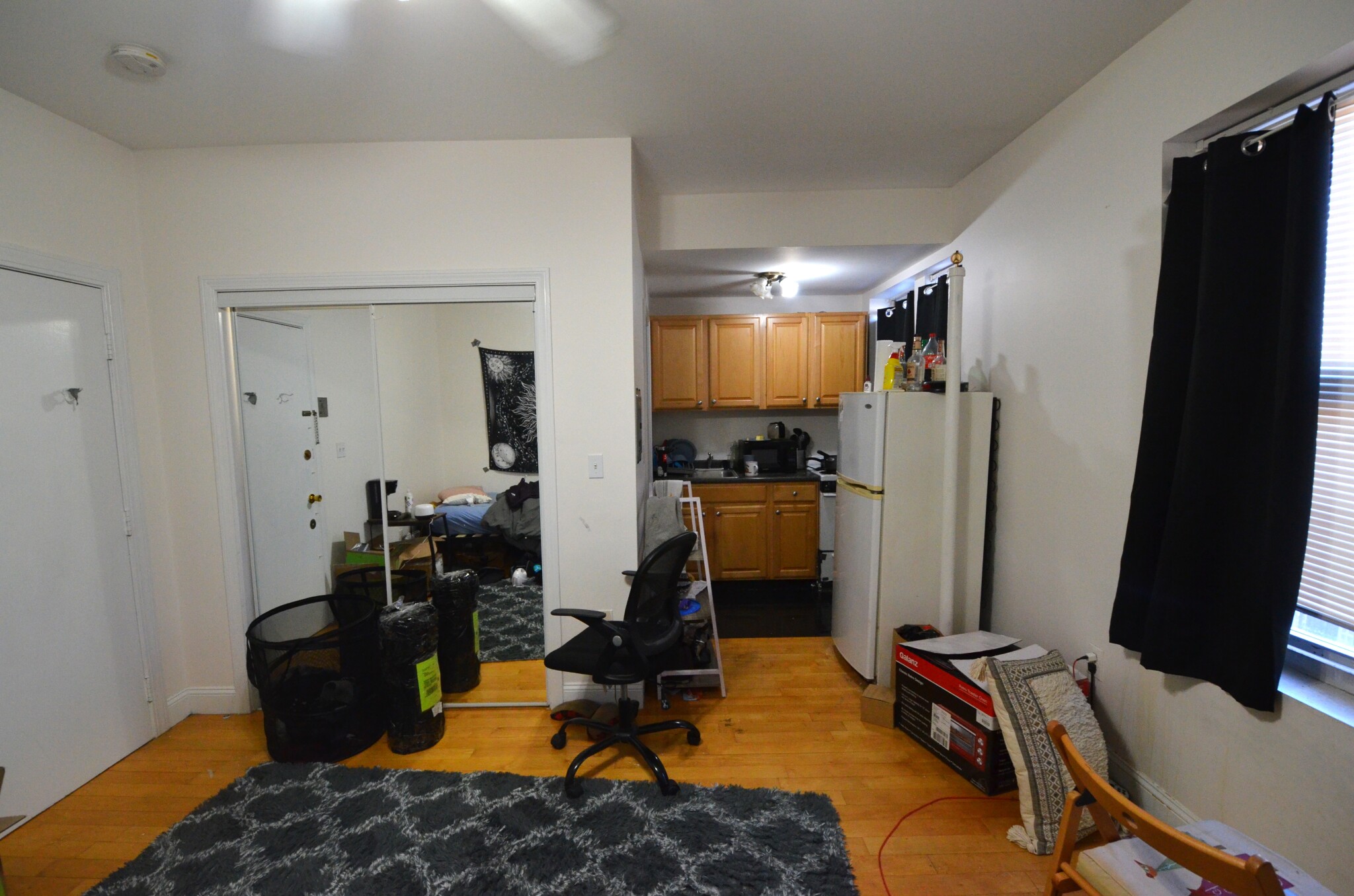 Rental image