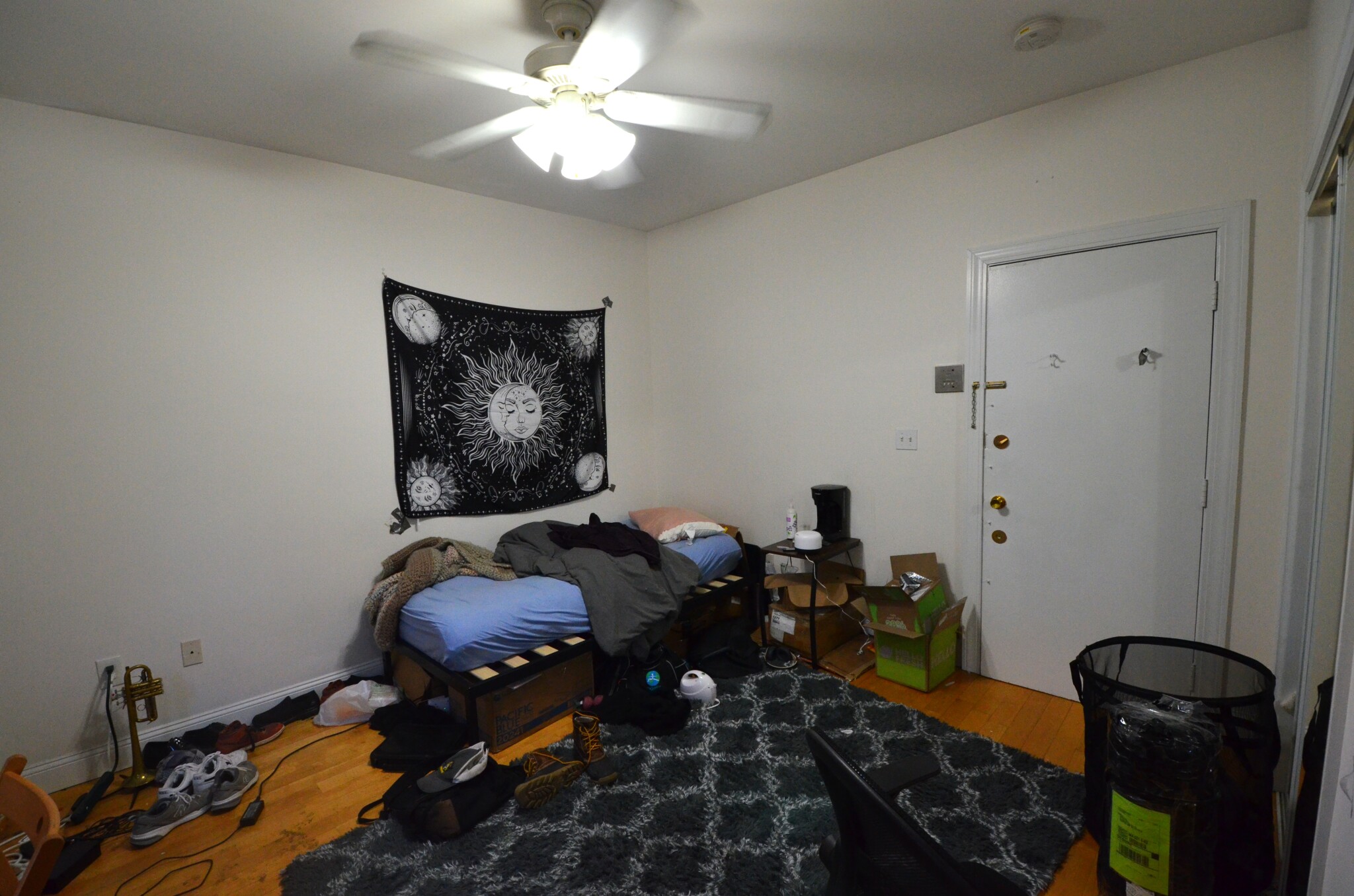 Rental image