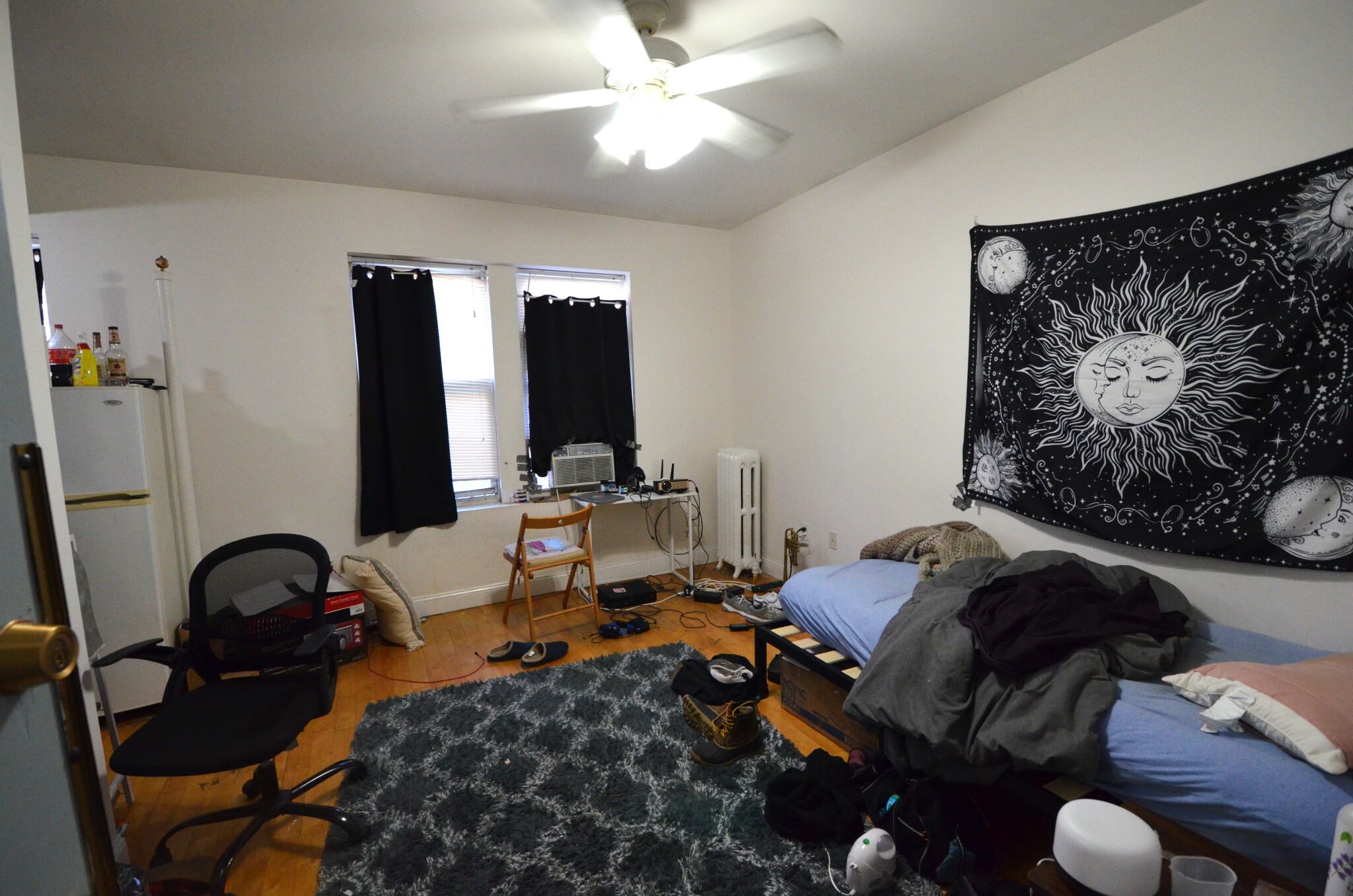 Rental image