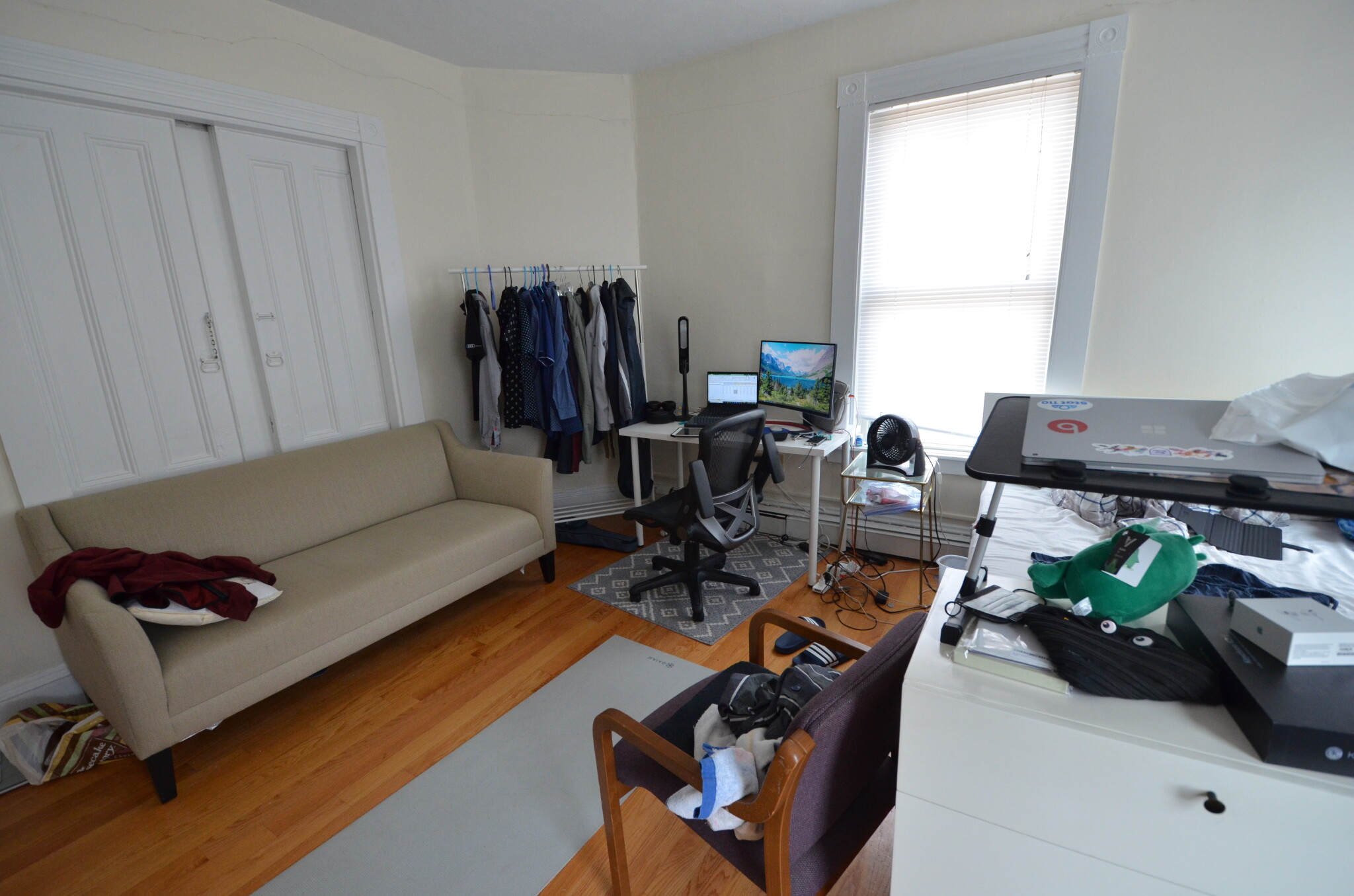 Rental image