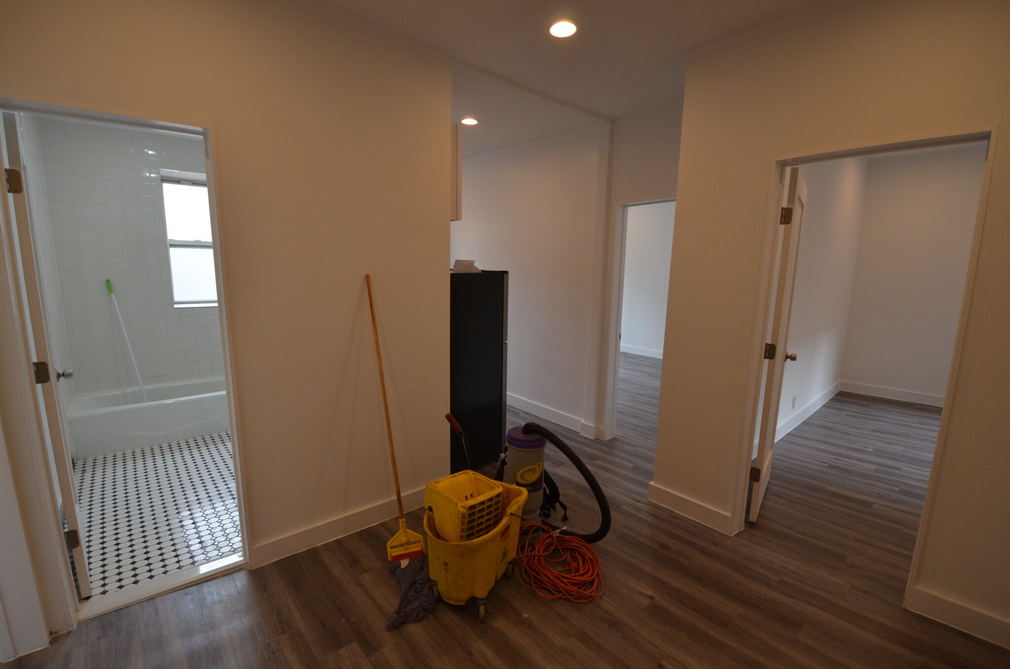 Rental image