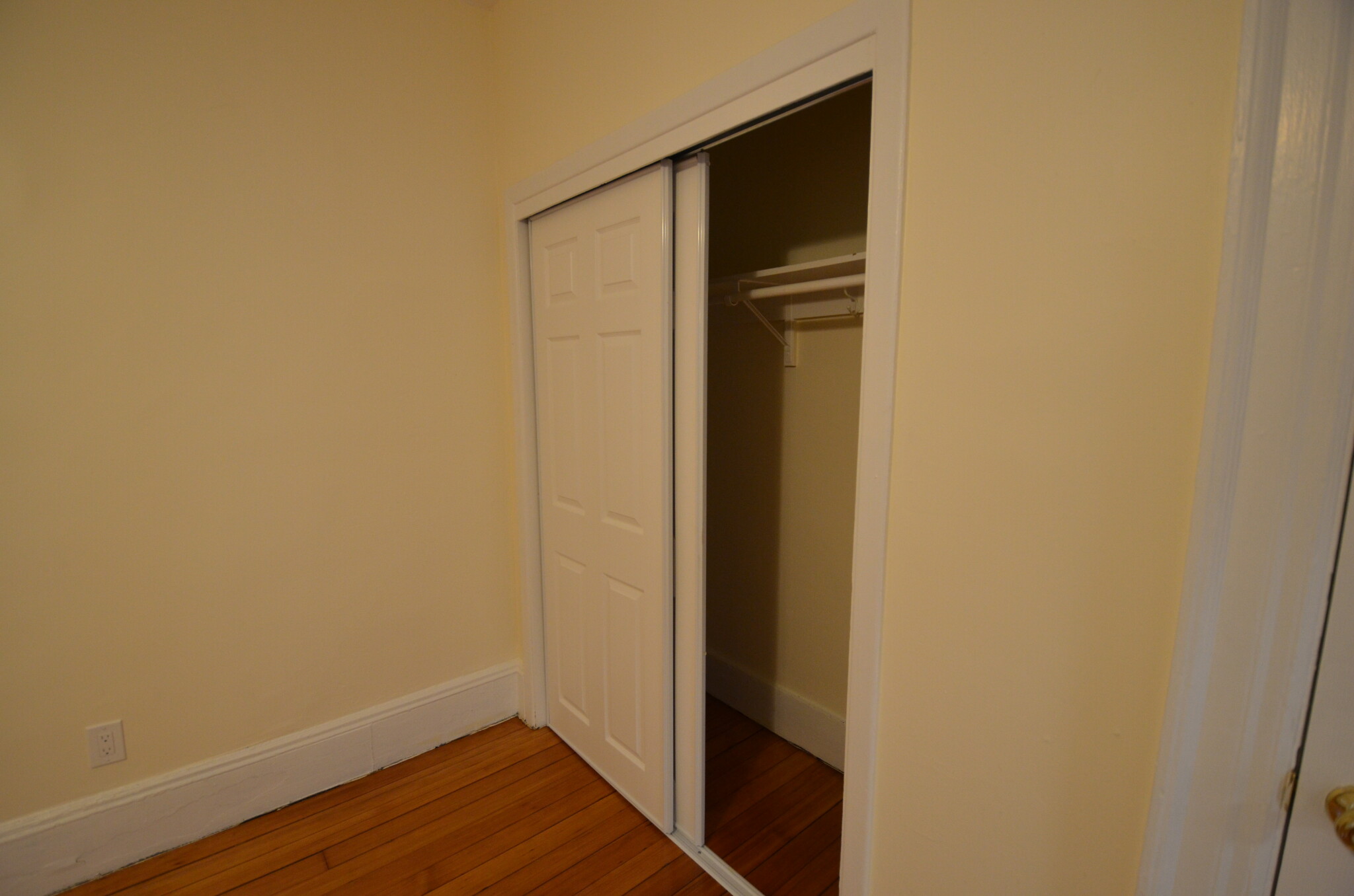 Rental image