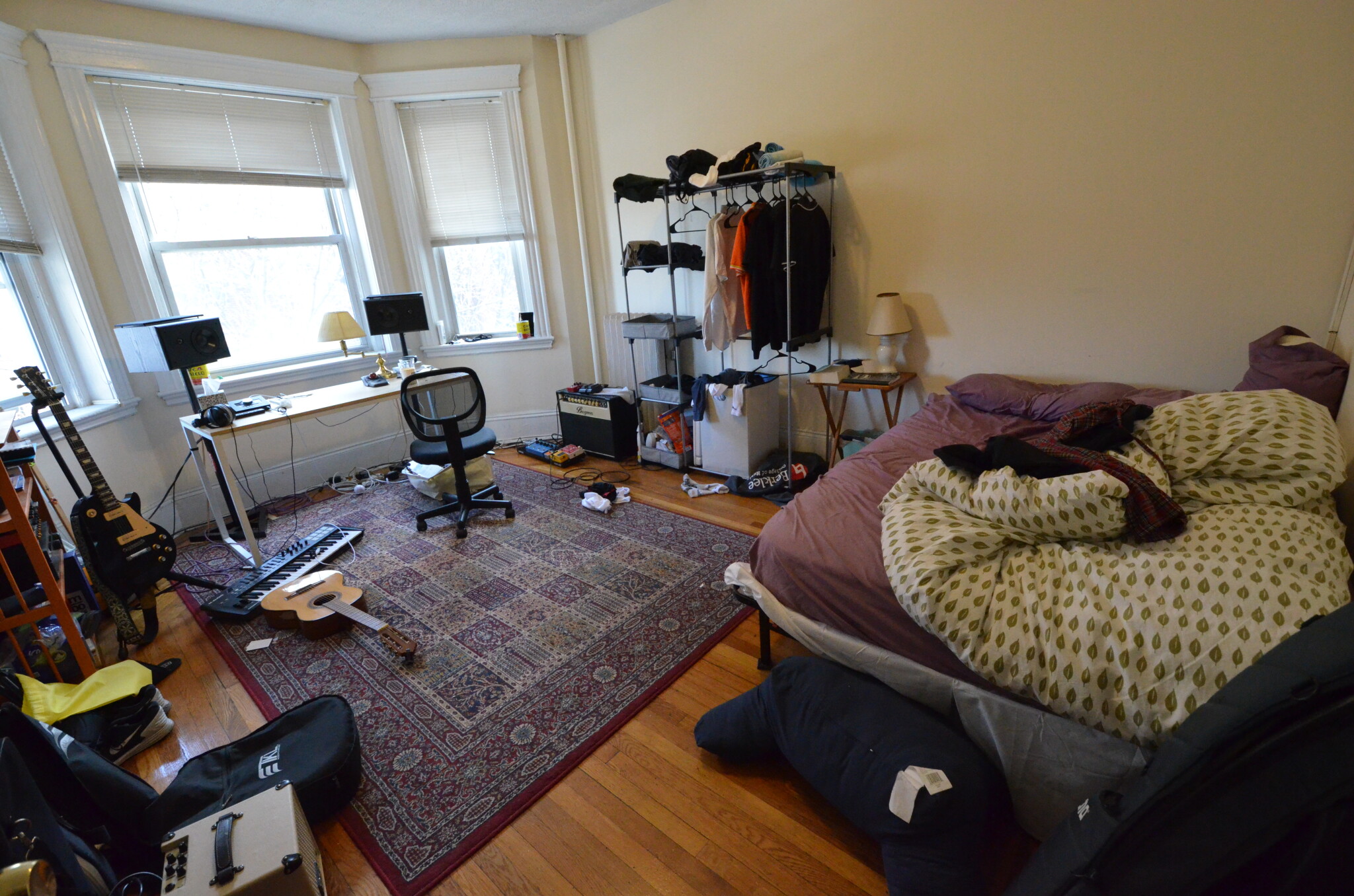 Rental image