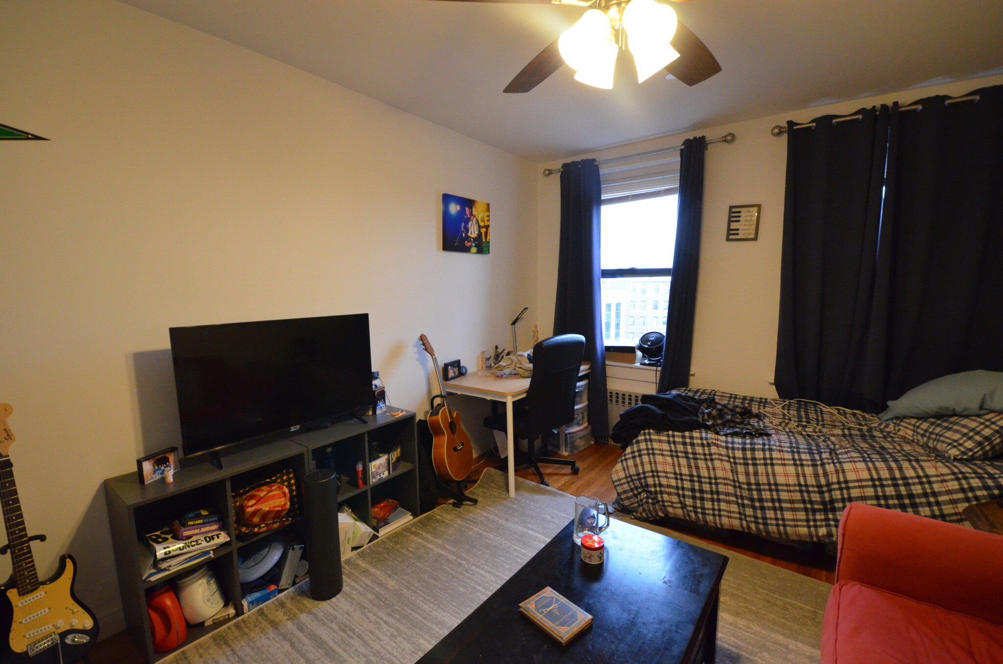 Rental image