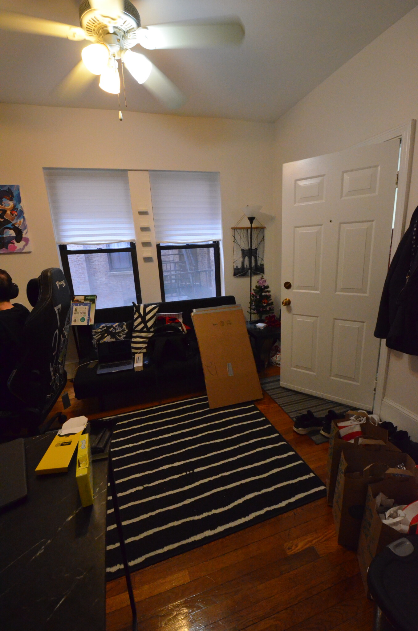 Rental image