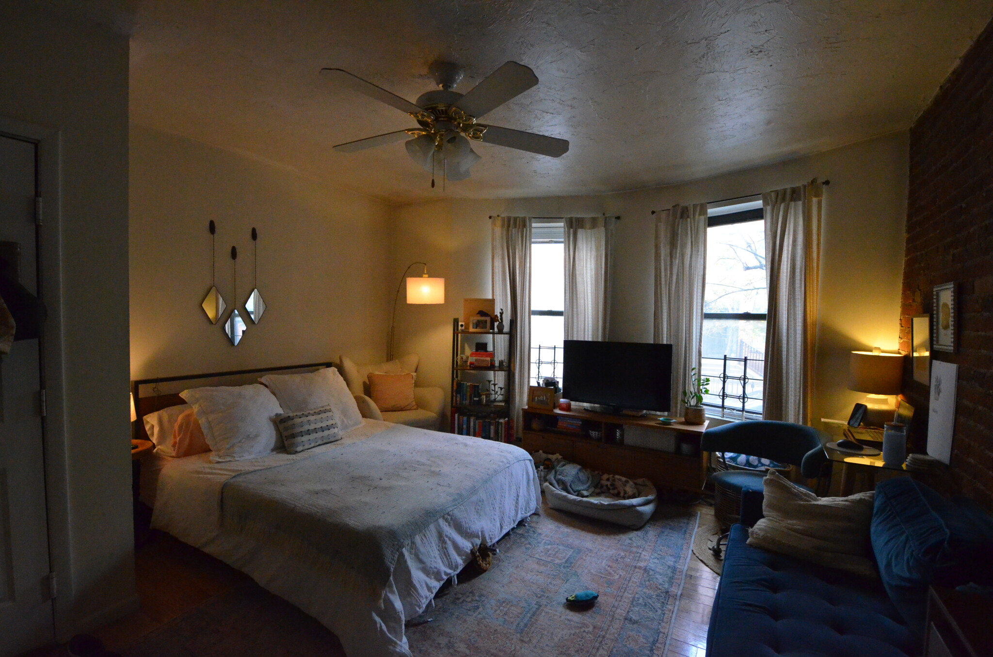 Rental image