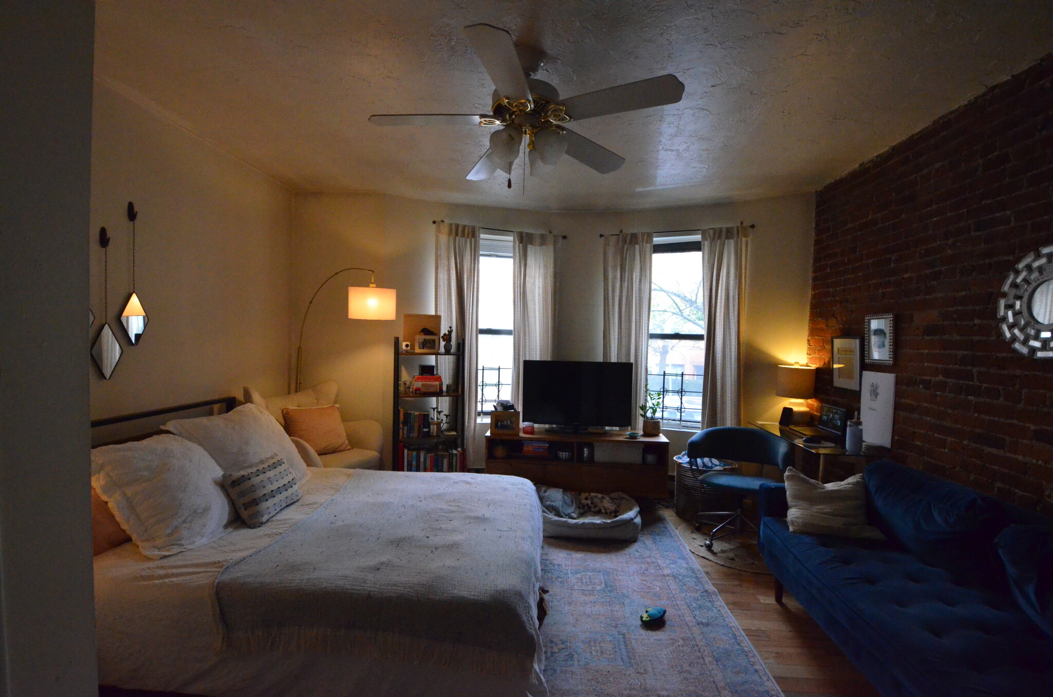 Rental image