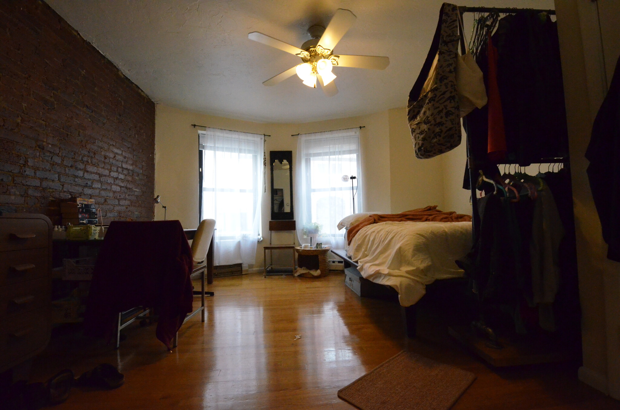 Rental image