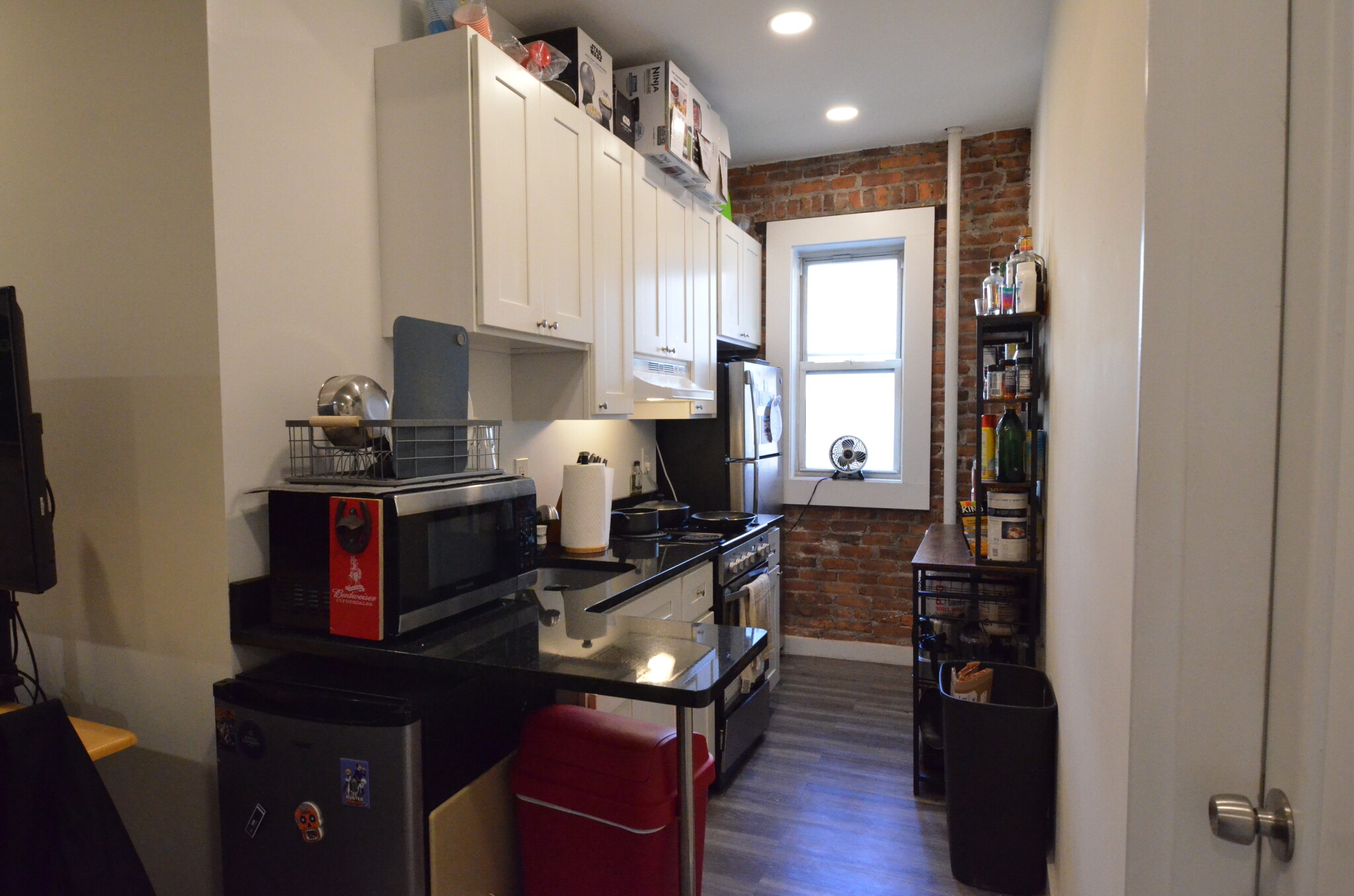 Rental image