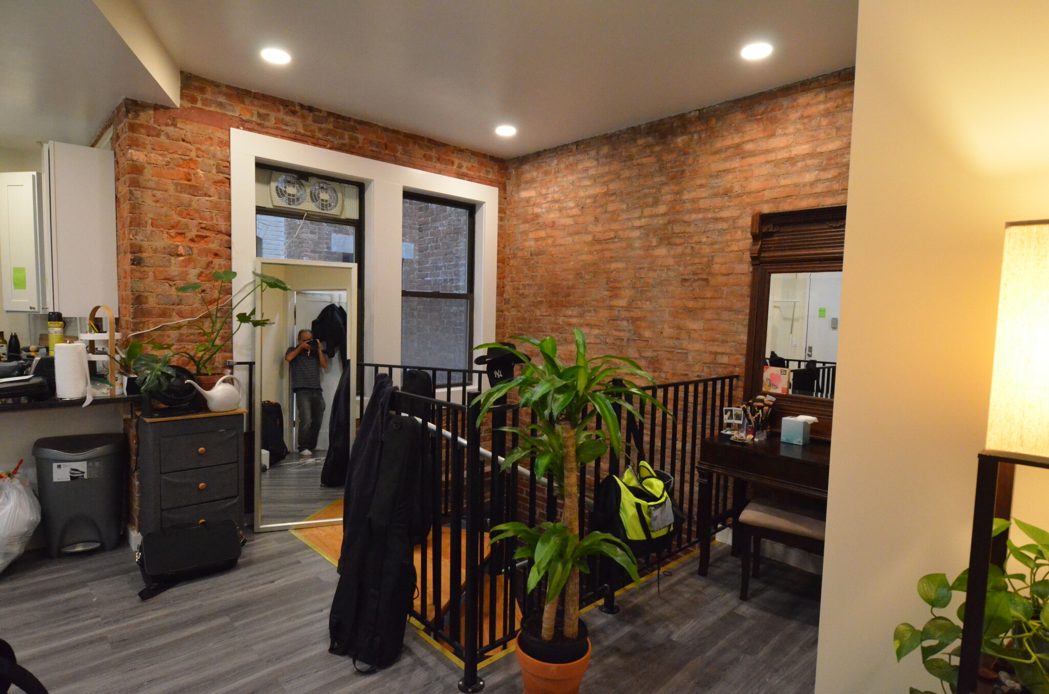 Rental image