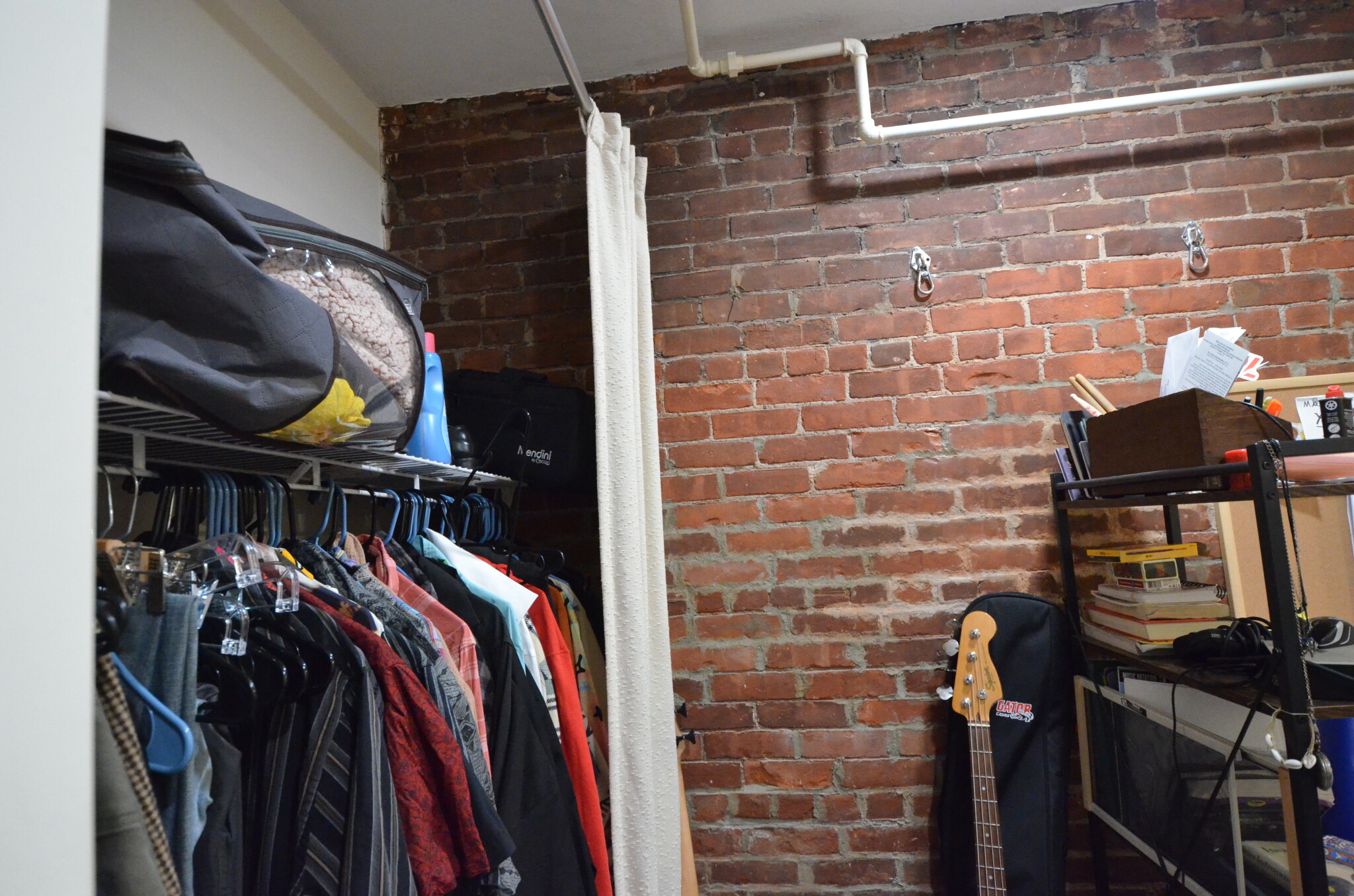 Rental image