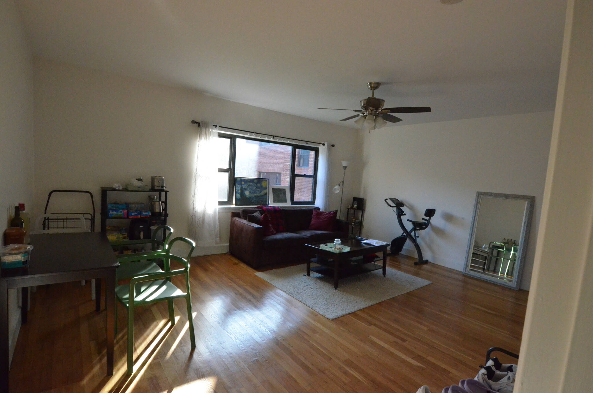 Rental image