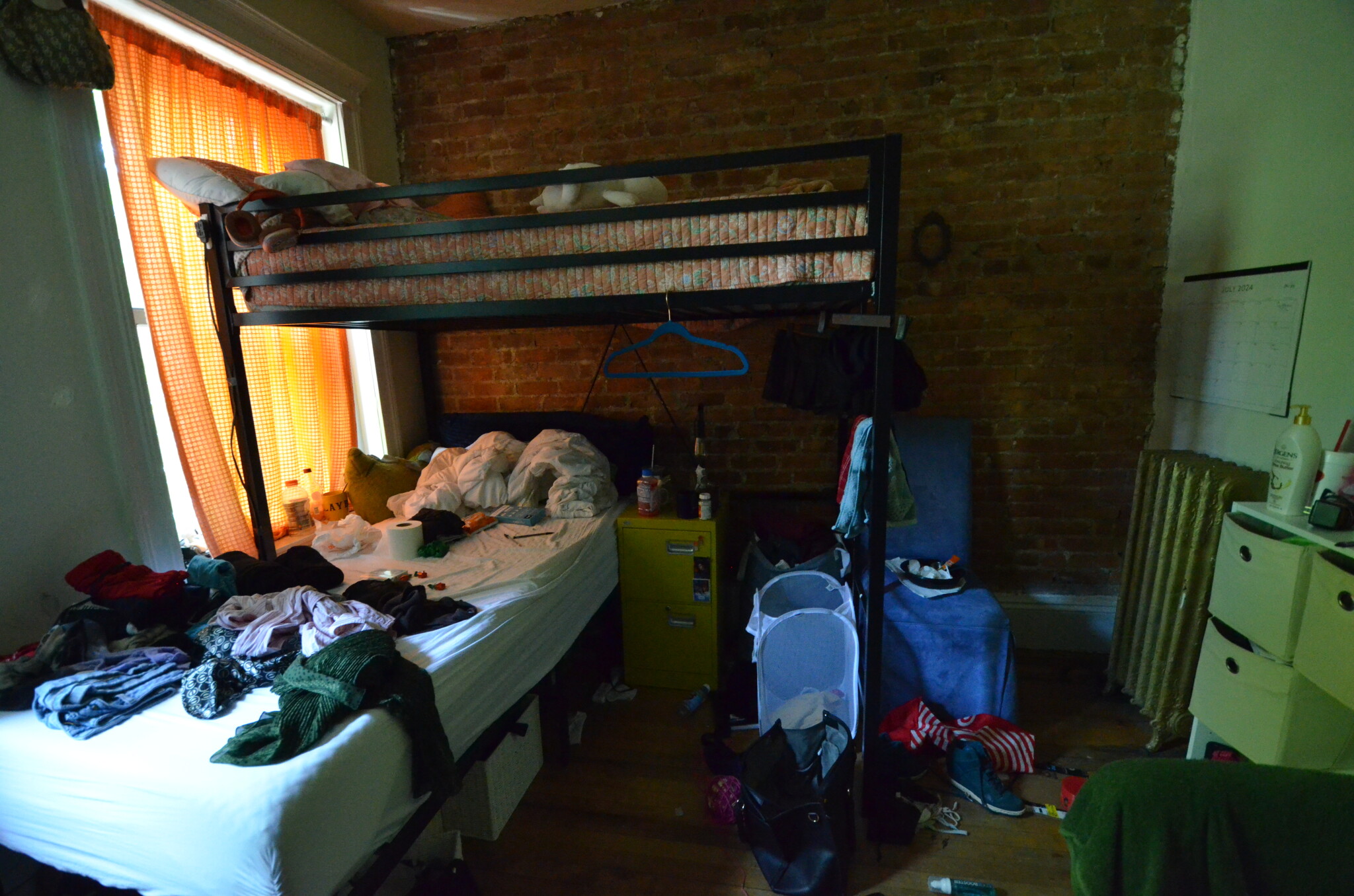 Rental image