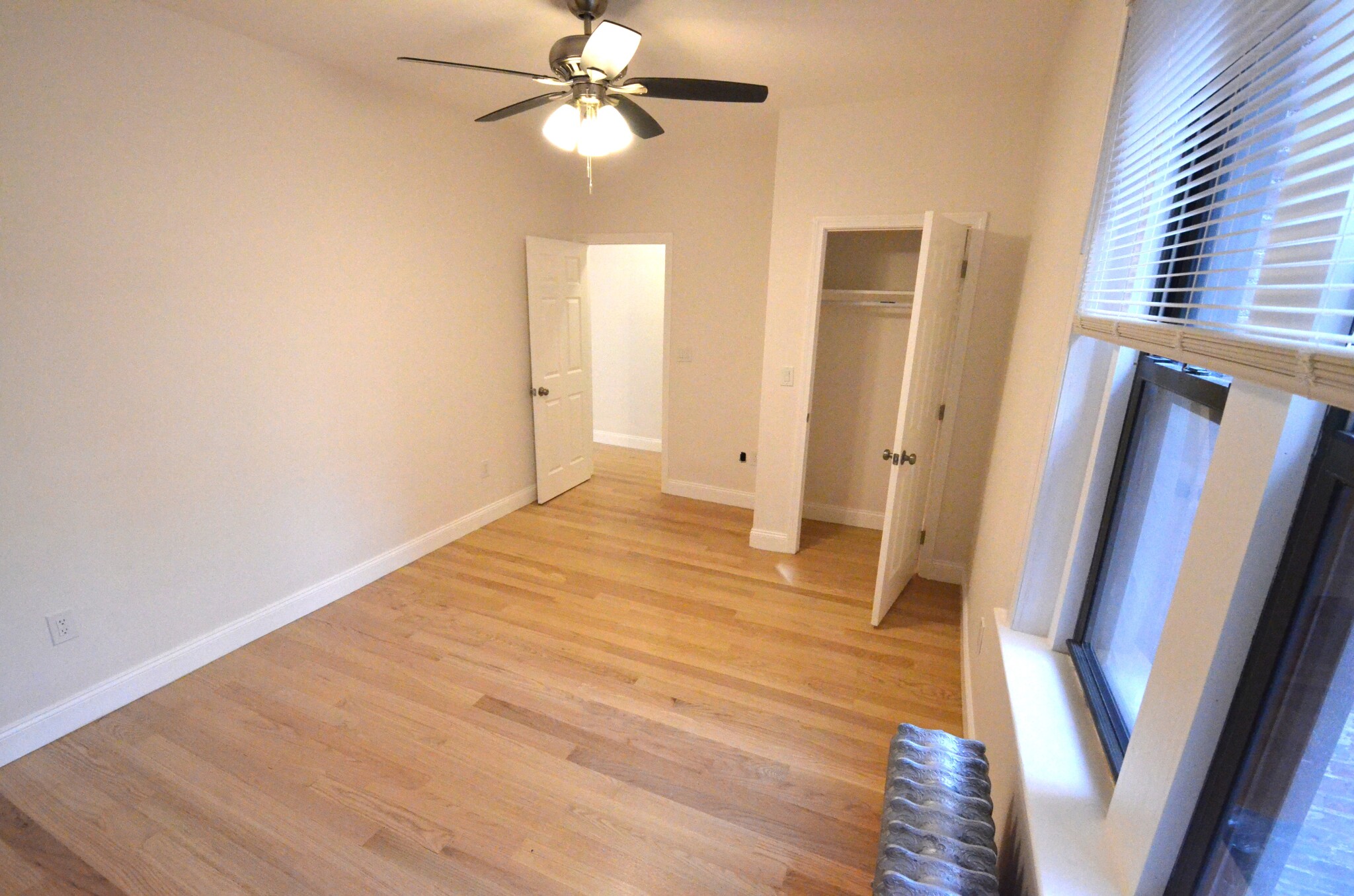 Rental image