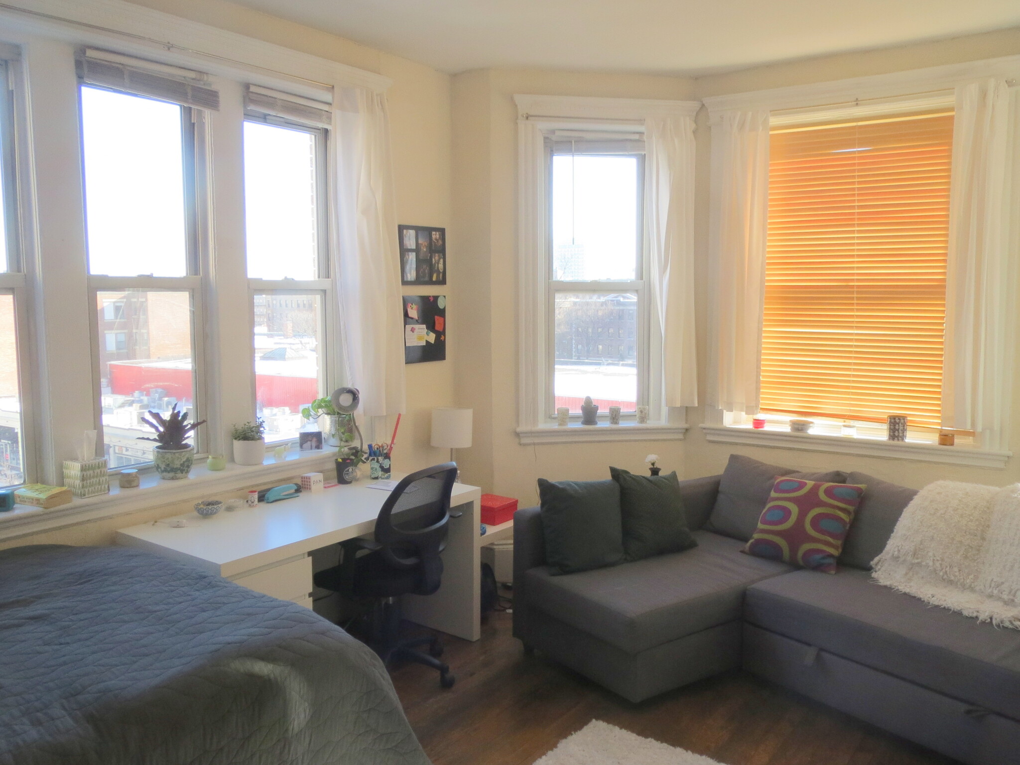 Rental image