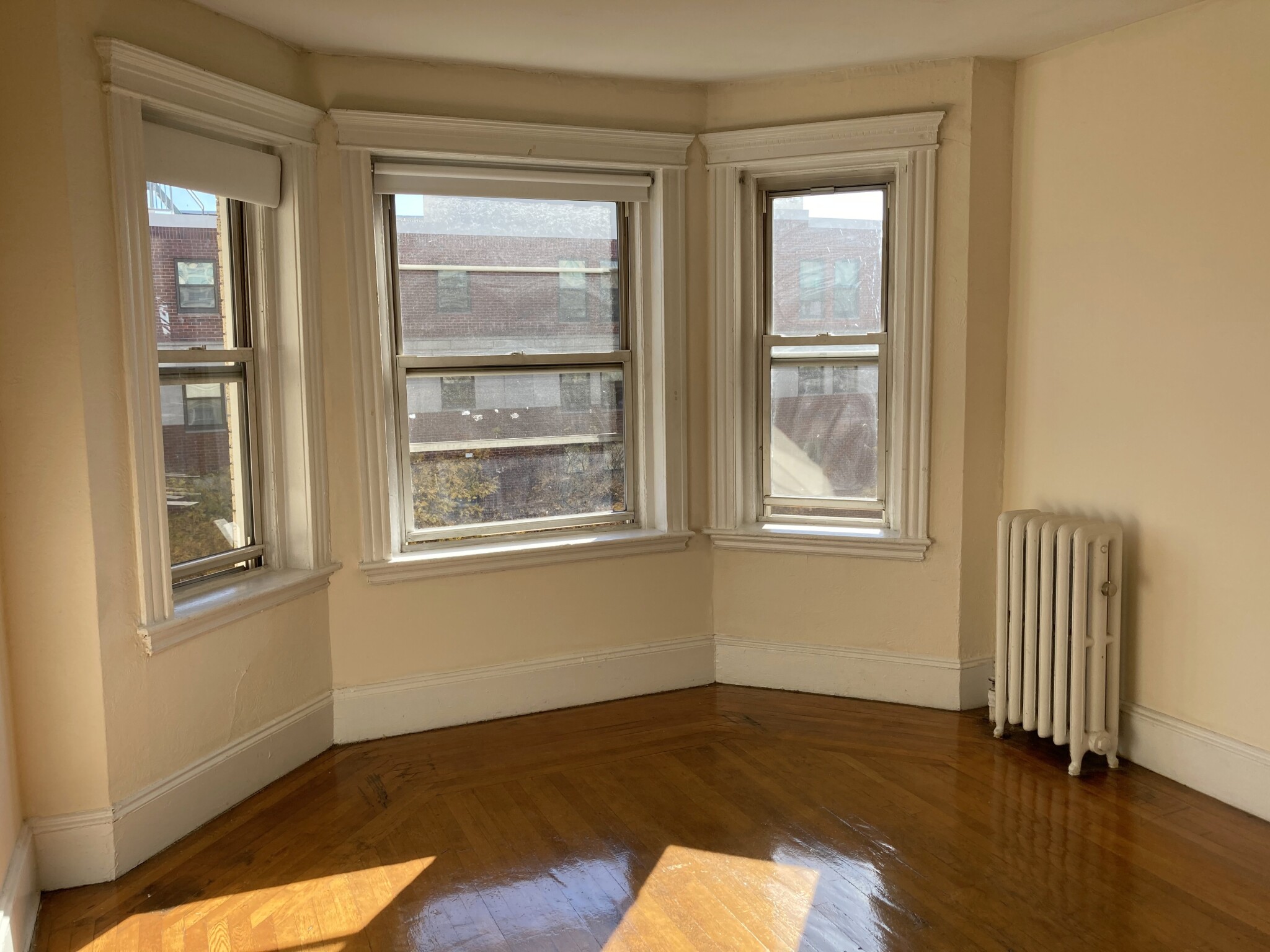 Rental image