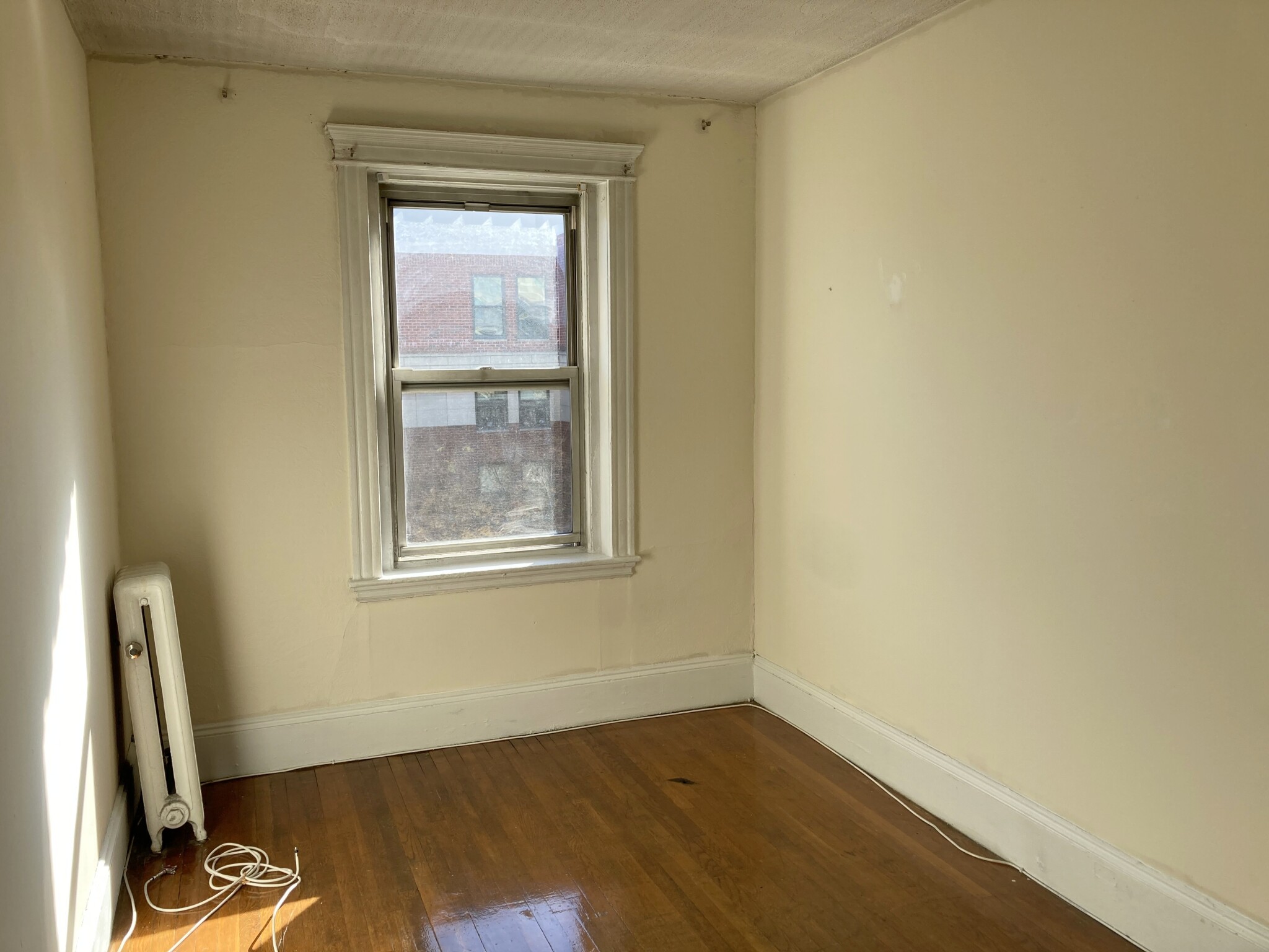 Rental image