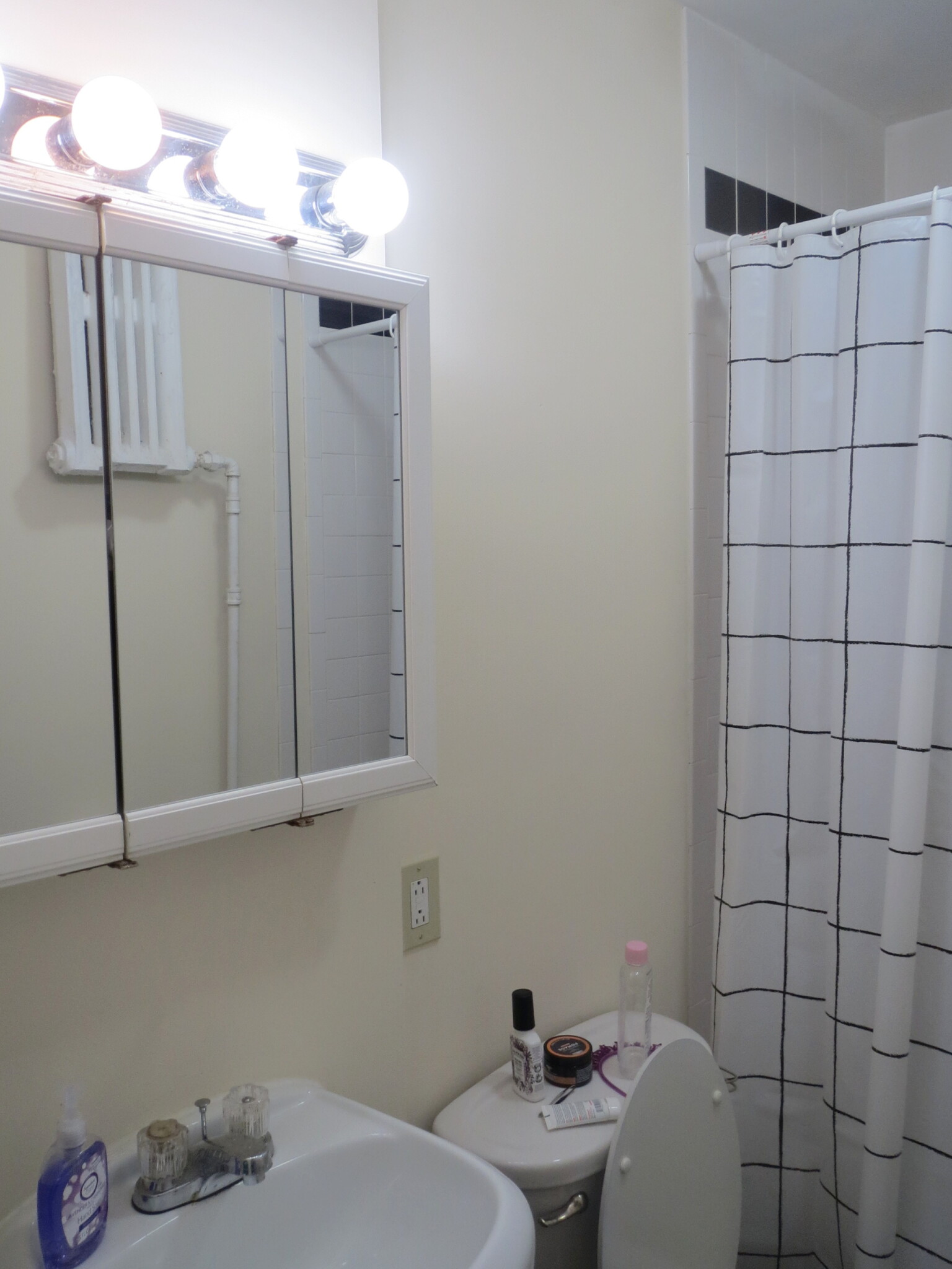Rental image