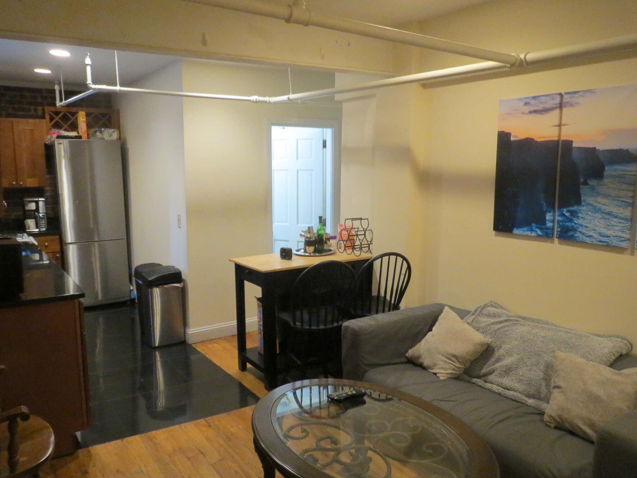 Rental image