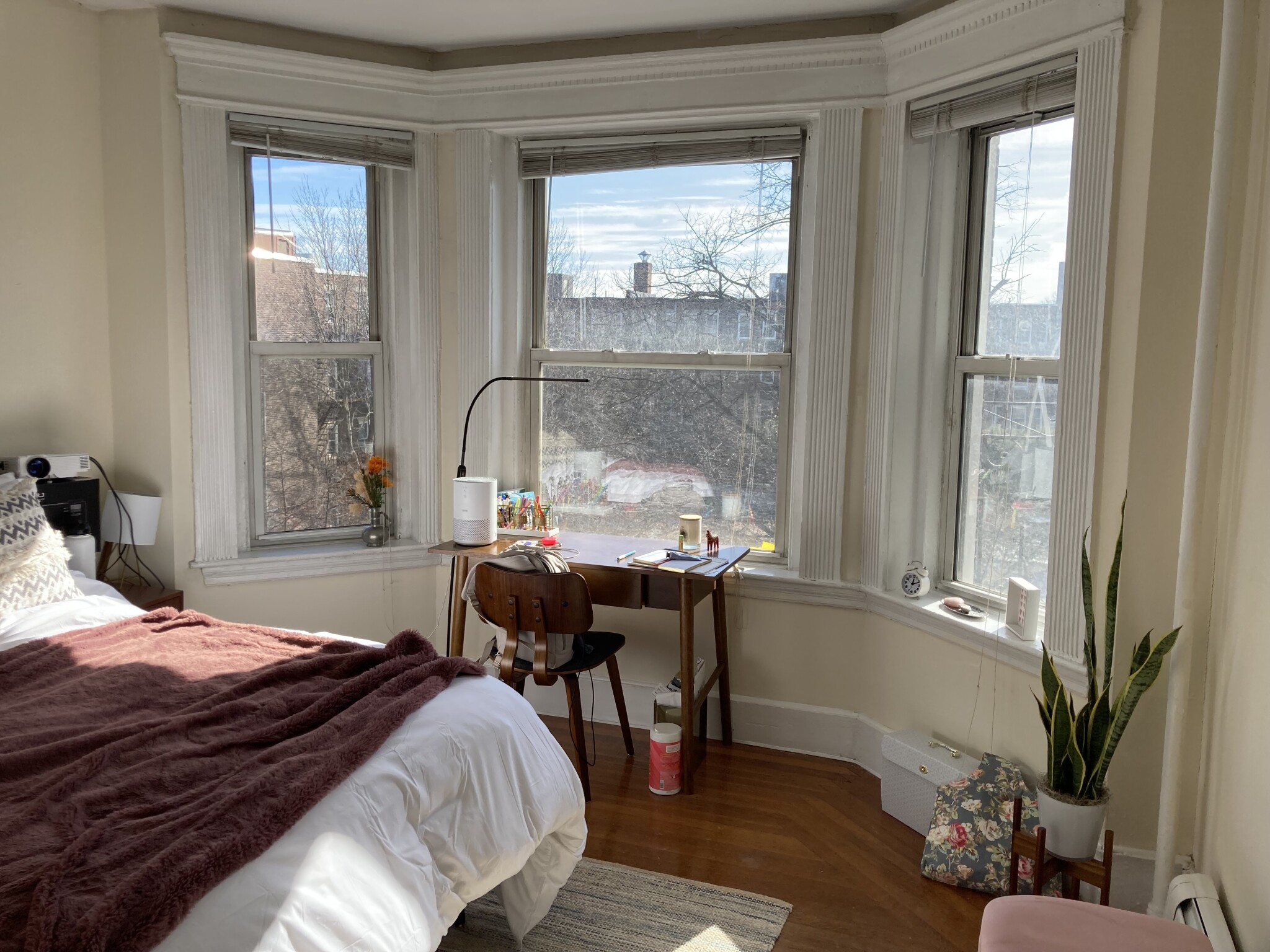 Rental image