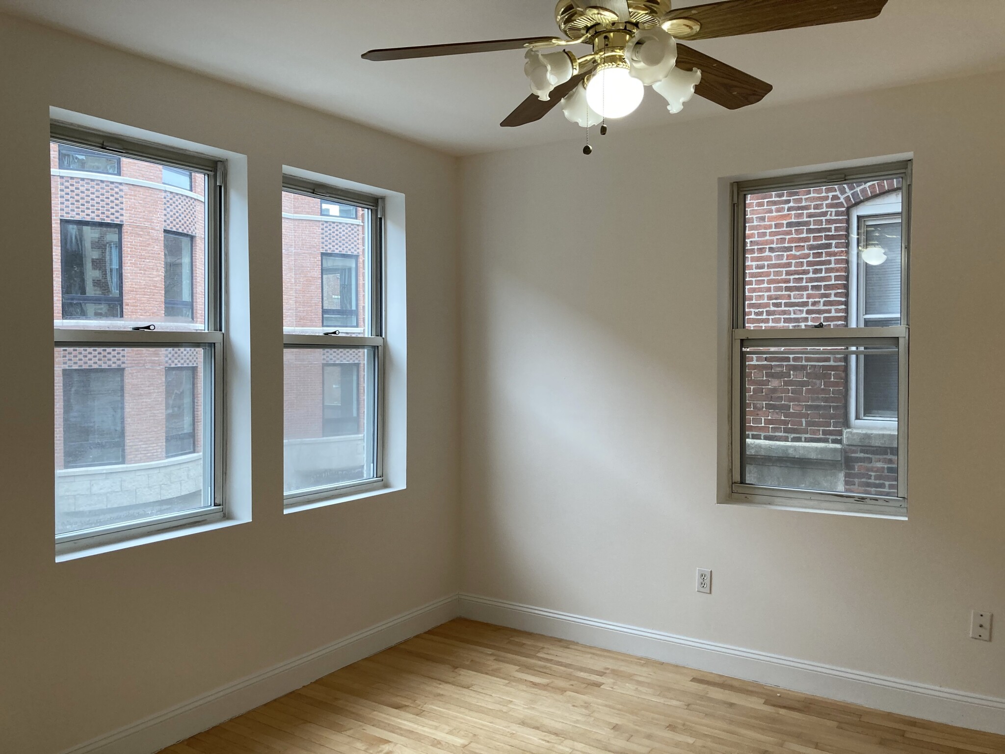 Rental image