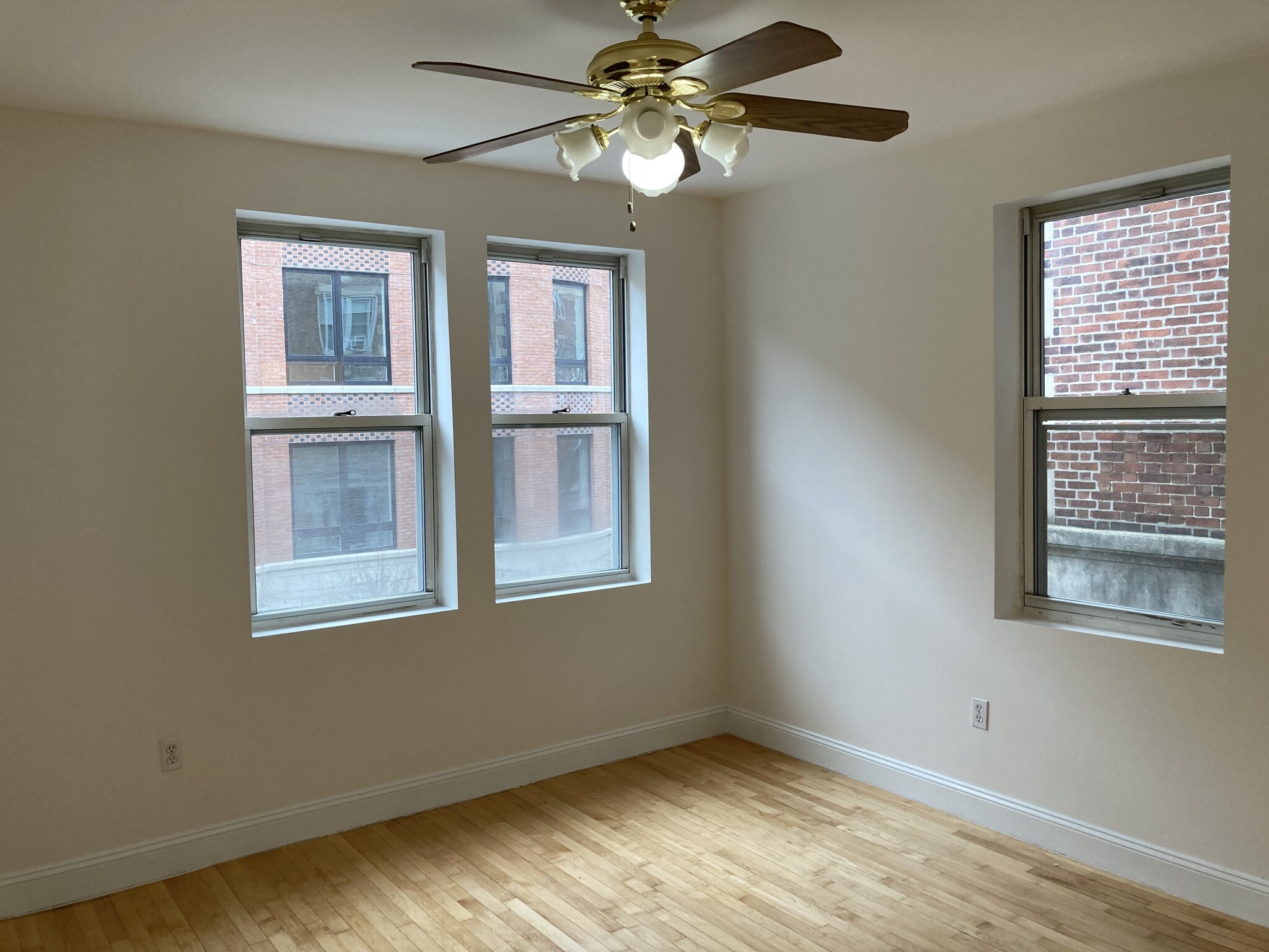 Rental image