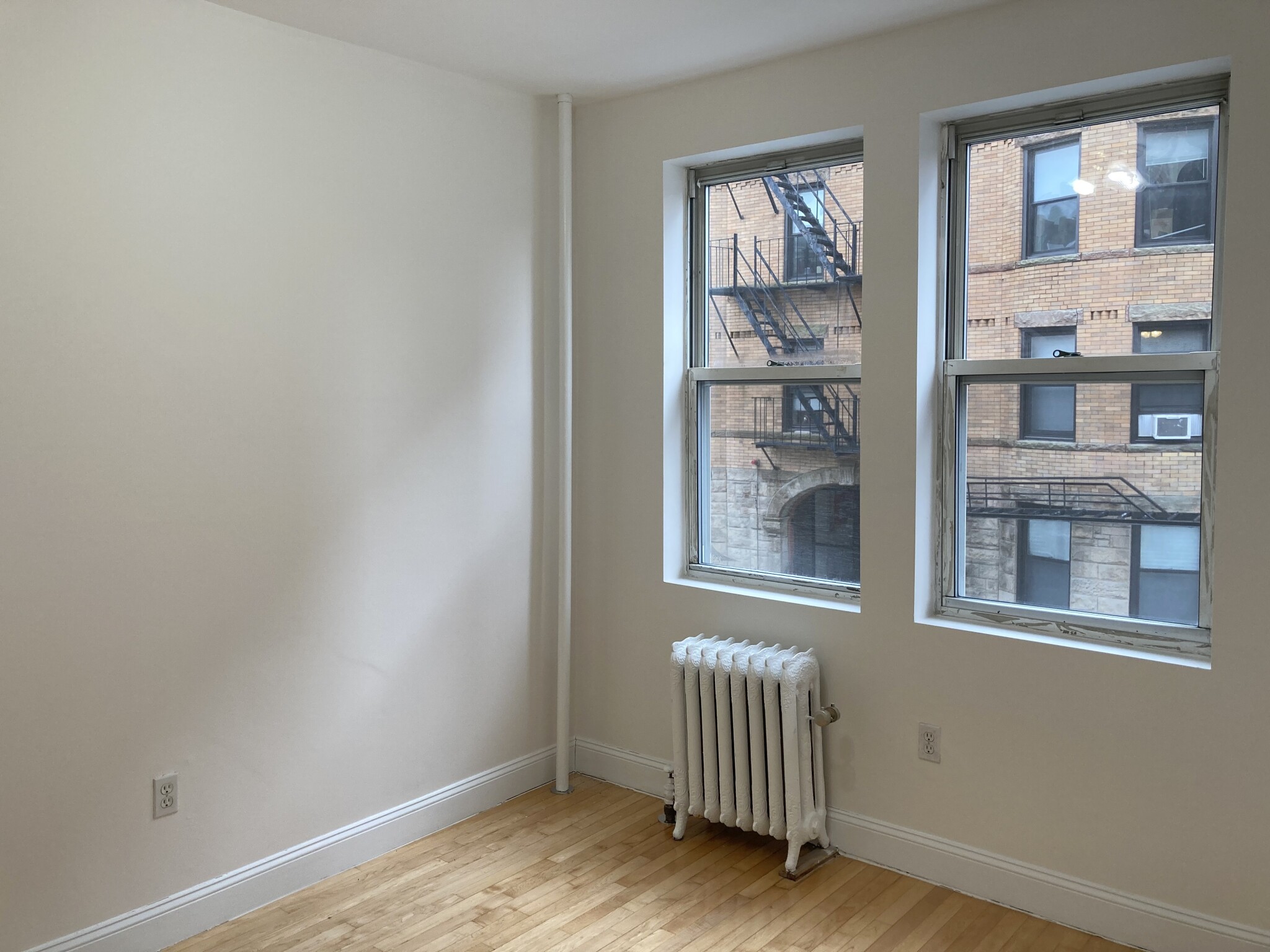 Rental image