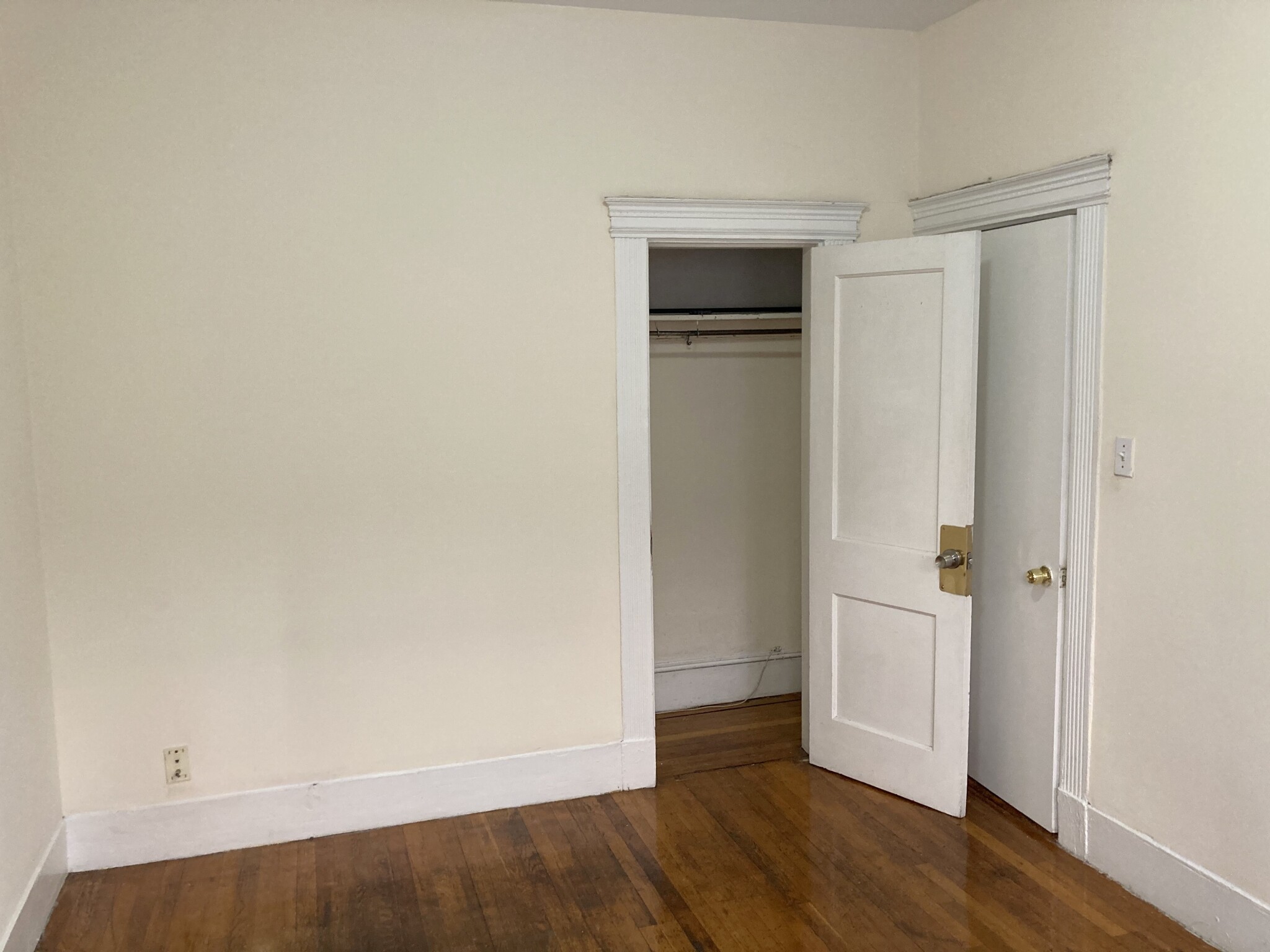 Rental image